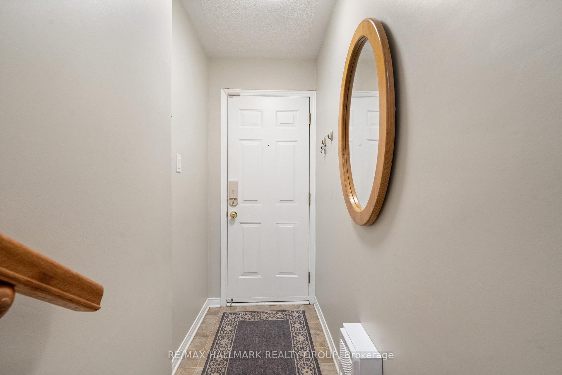 Photo 5 of 98 Bonfield Point, Ottawa, Avalon East — HOMEH