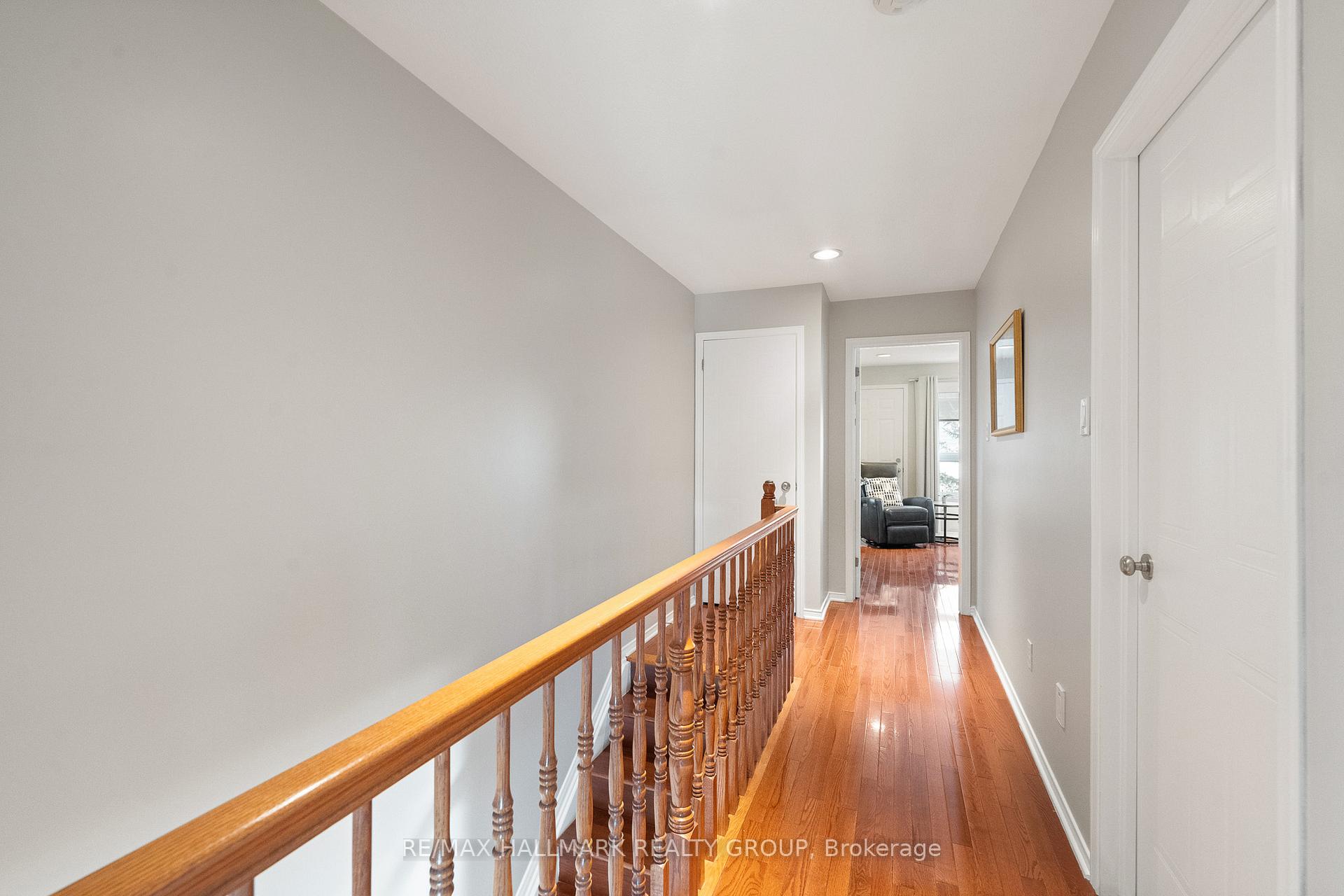 Photo 28 of 98 Bonfield Point, Ottawa, Avalon East — HOMEH