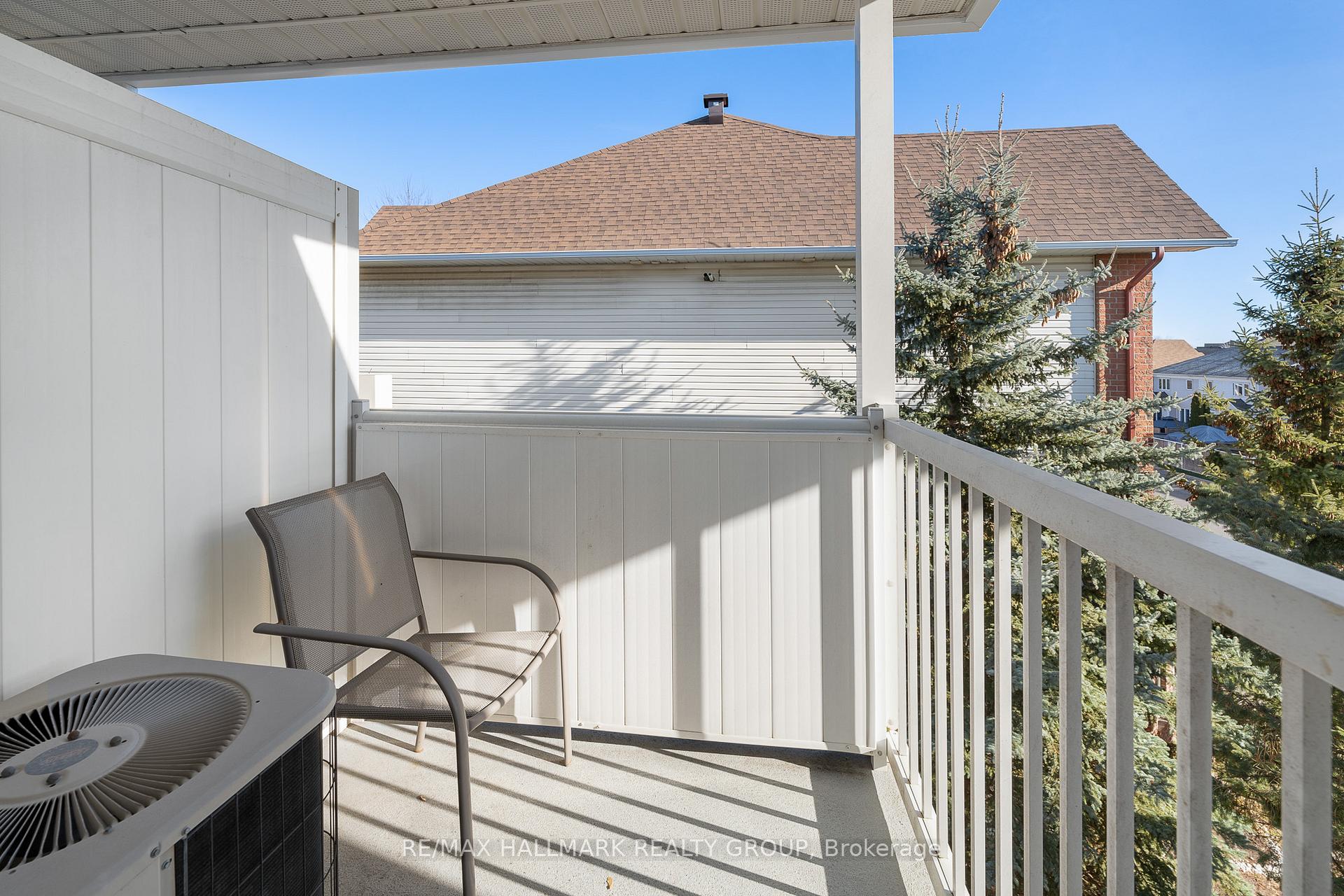 Photo 33 of 98 Bonfield Point, Ottawa, Avalon East — HOMEH