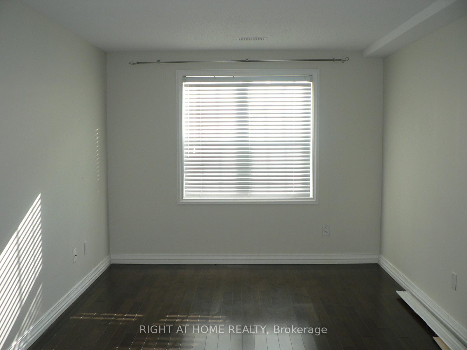 Photo 11 of Unit 3, 111 Eccles Street S, Ottawa, West Centre Town — HOMEH