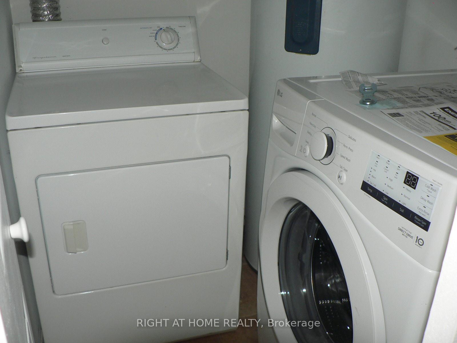 Photo 12 of Unit 3, 111 Eccles Street S, Ottawa, West Centre Town — HOMEH