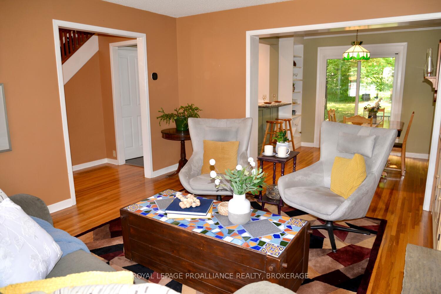 Photo 7 of 625 Hillside Drive, Gananoque — HOMEH
