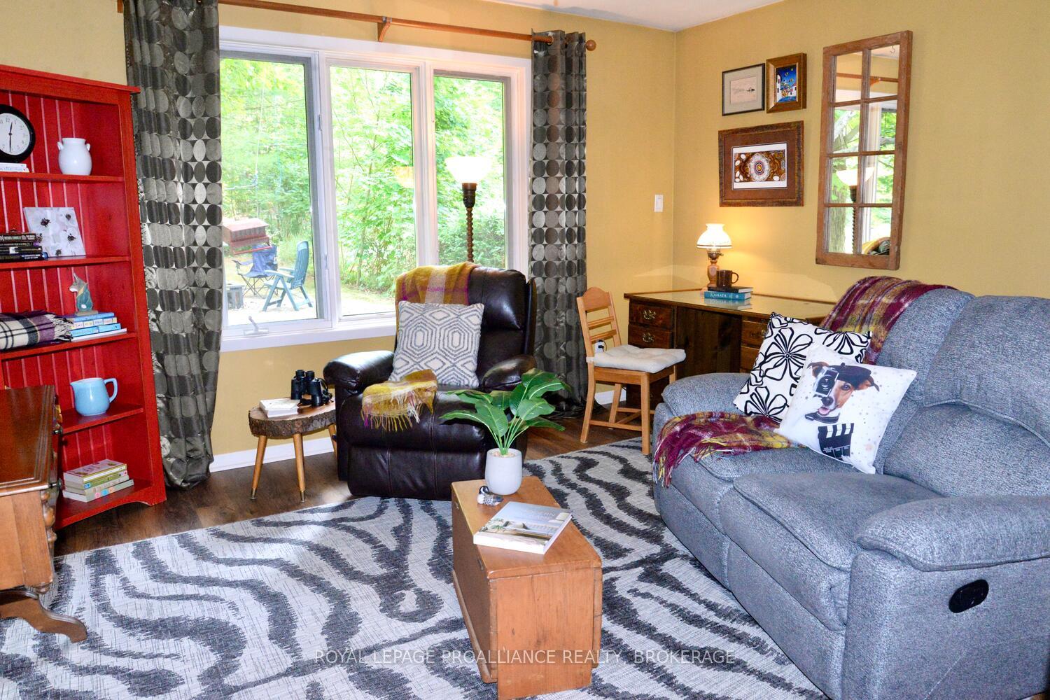 Photo 17 of 625 Hillside Drive, Gananoque — HOMEH