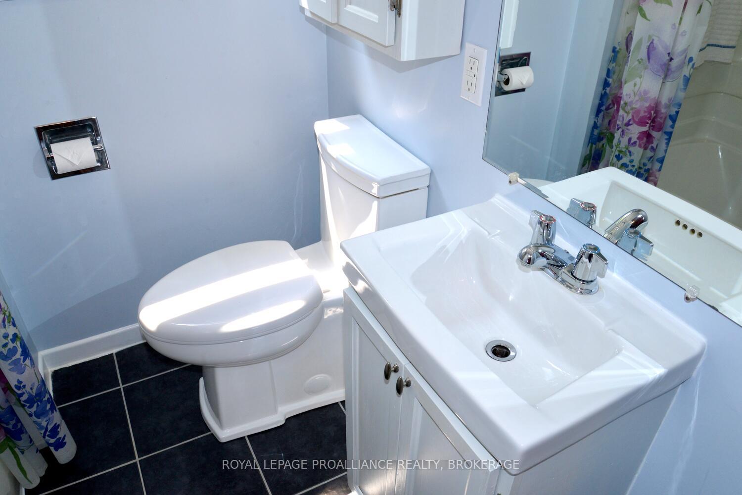 Photo 16 of 625 Hillside Drive, Gananoque — HOMEH