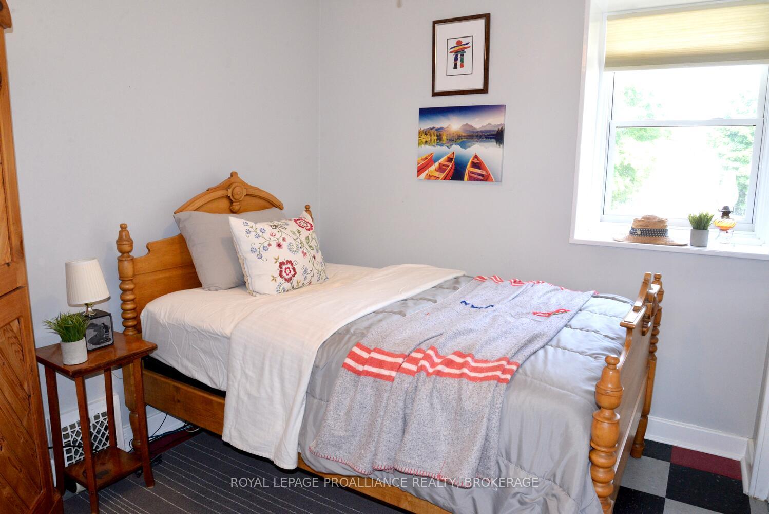 Photo 21 of 625 Hillside Drive, Gananoque — HOMEH