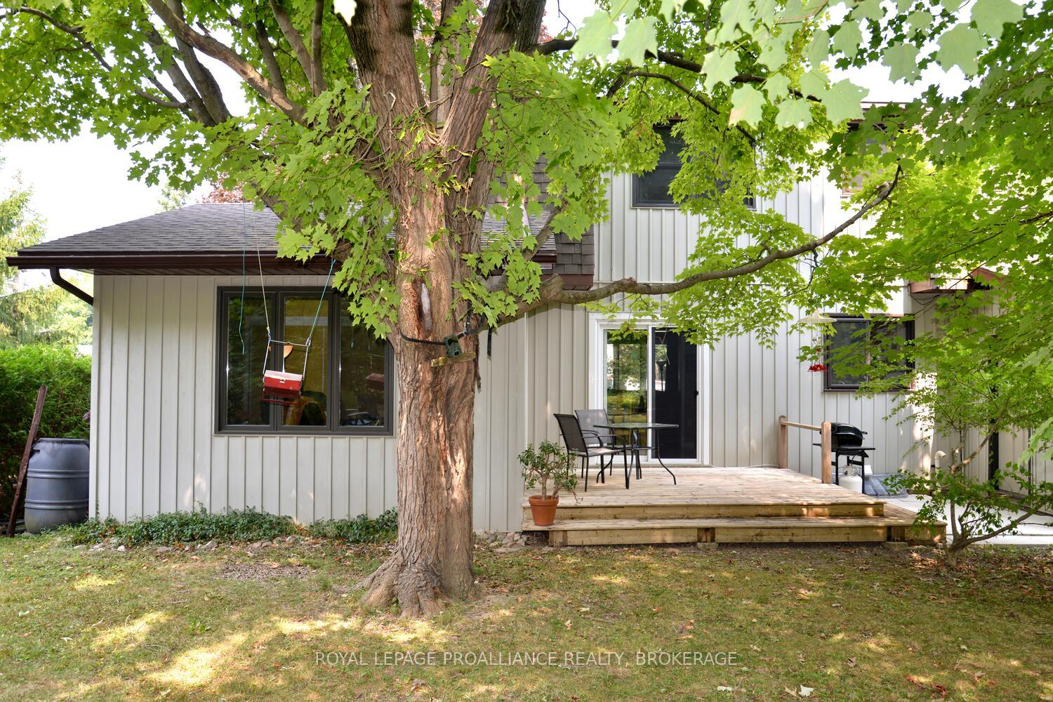 Photo 29 of 625 Hillside Drive, Gananoque — HOMEH