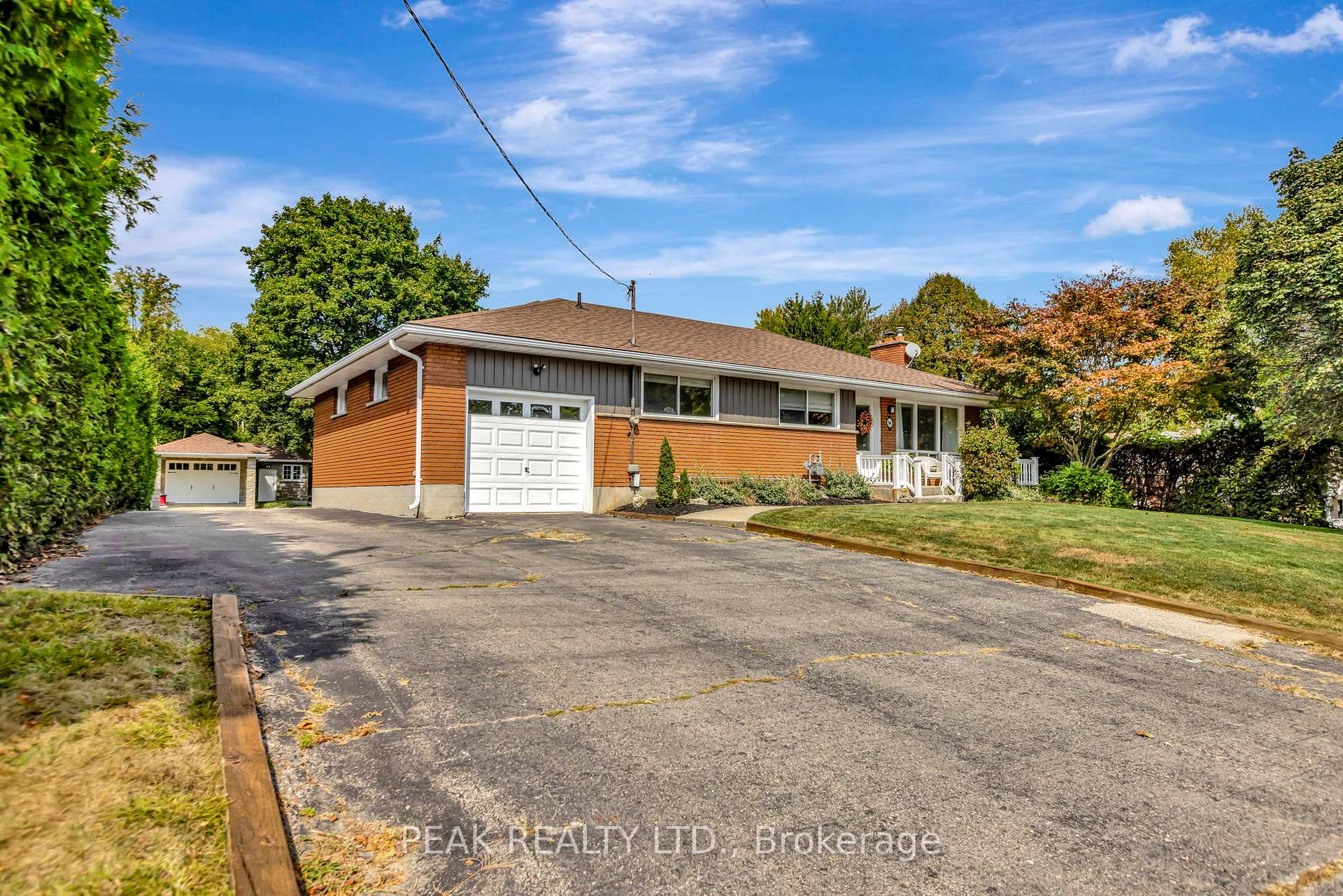 Photo 1 of 54 Paris Links Road, Brant, Paris — HOMEH