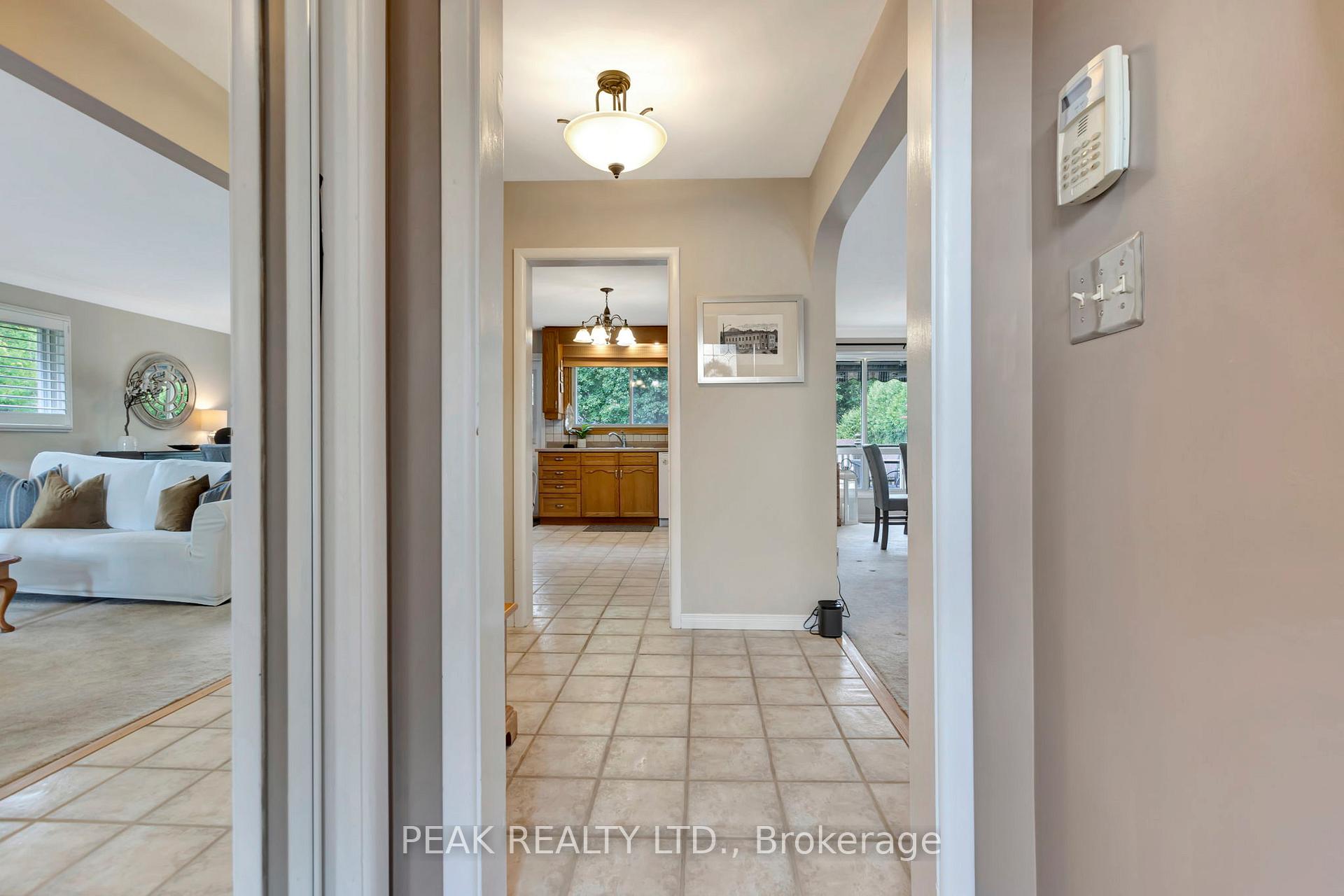 Photo 5 of 54 Paris Links Road, Brant, Paris — HOMEH