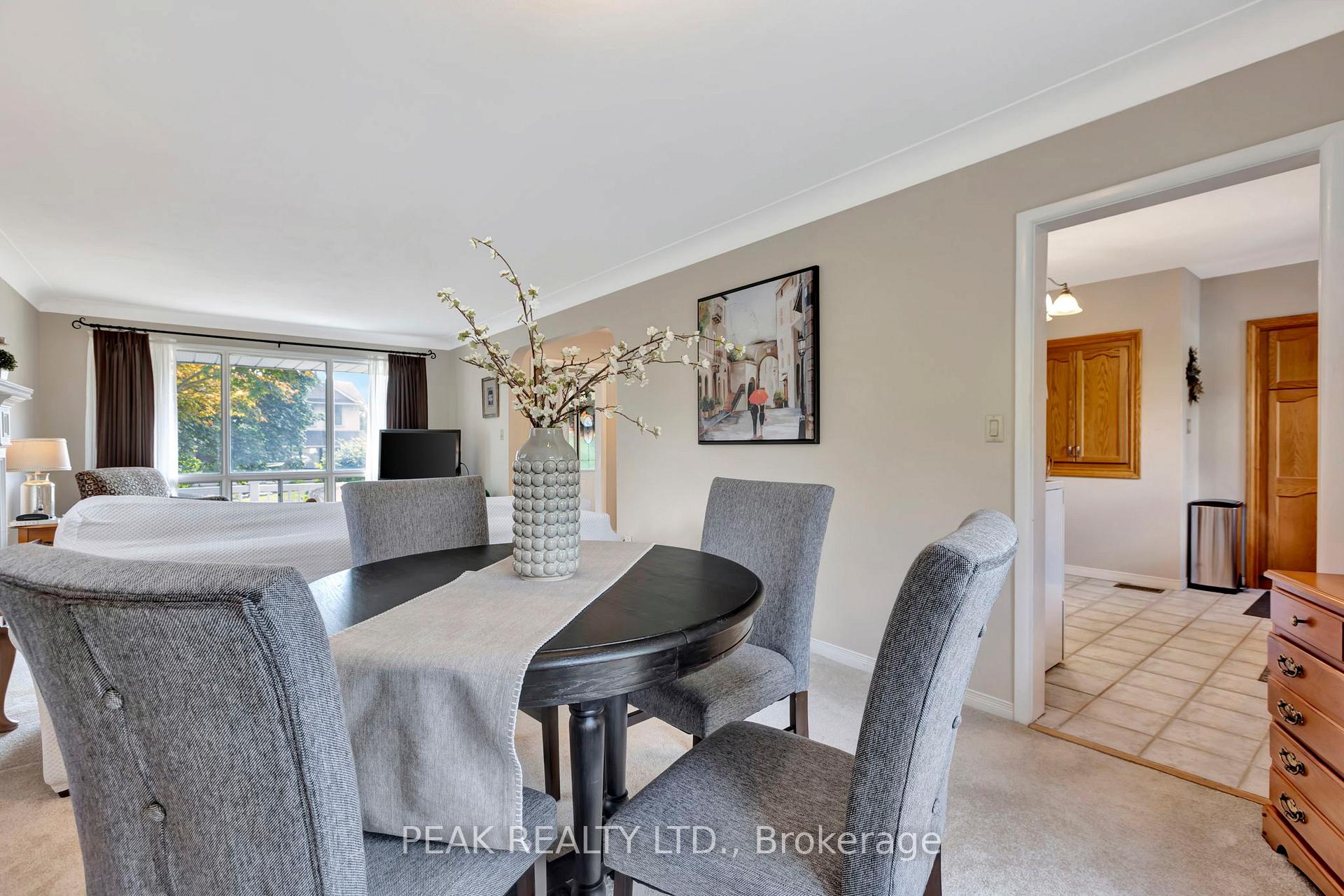 Photo 11 of 54 Paris Links Road, Brant, Paris — HOMEH