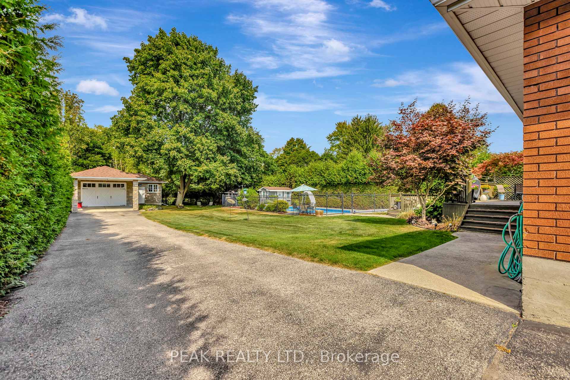 Photo 35 of 54 Paris Links Road, Brant, Paris — HOMEH