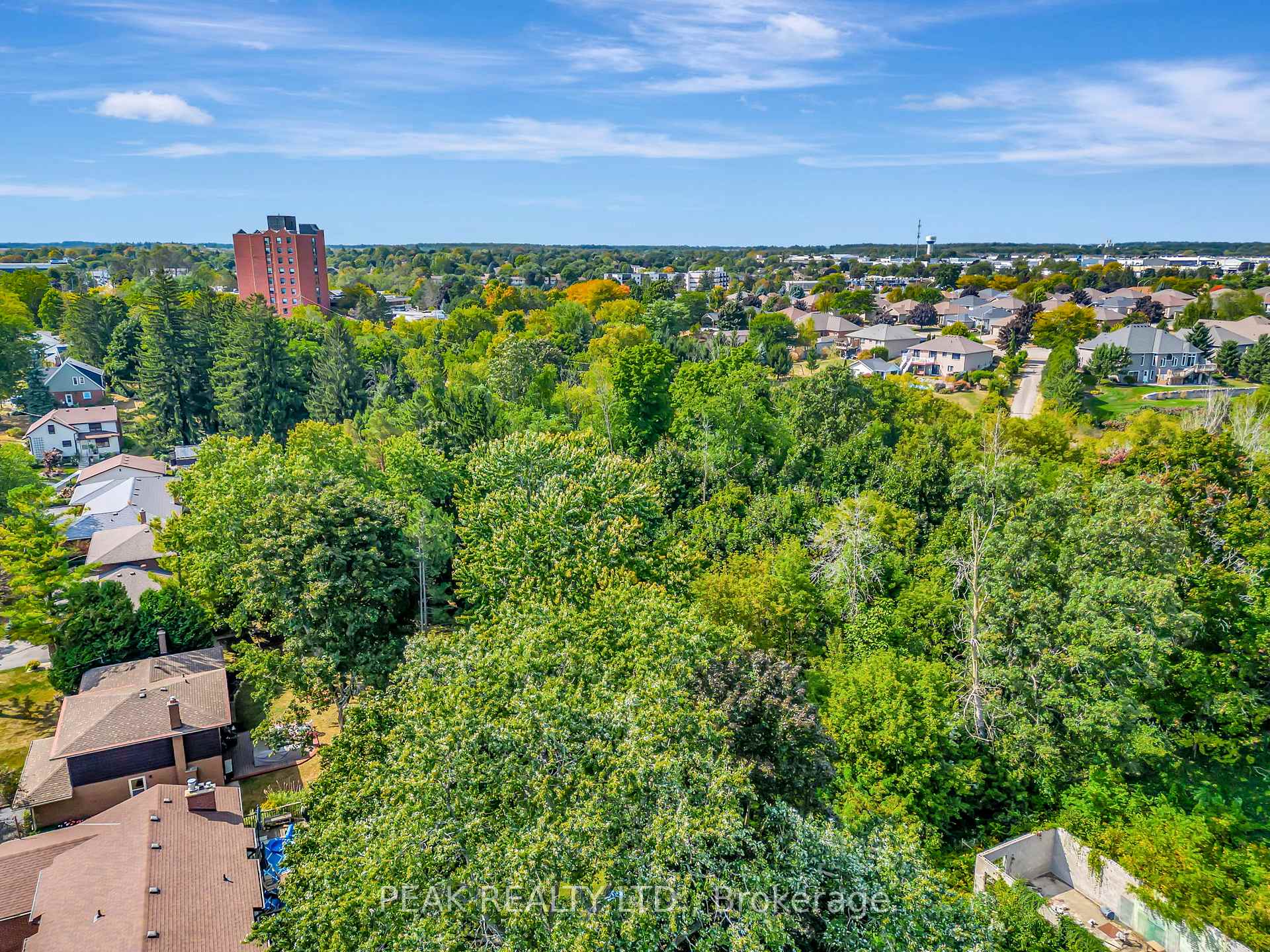 Photo 39 of 54 Paris Links Road, Brant, Paris — HOMEH