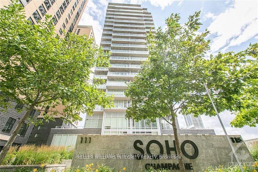 Front of Unit 908, 111 Champagne Avenue S