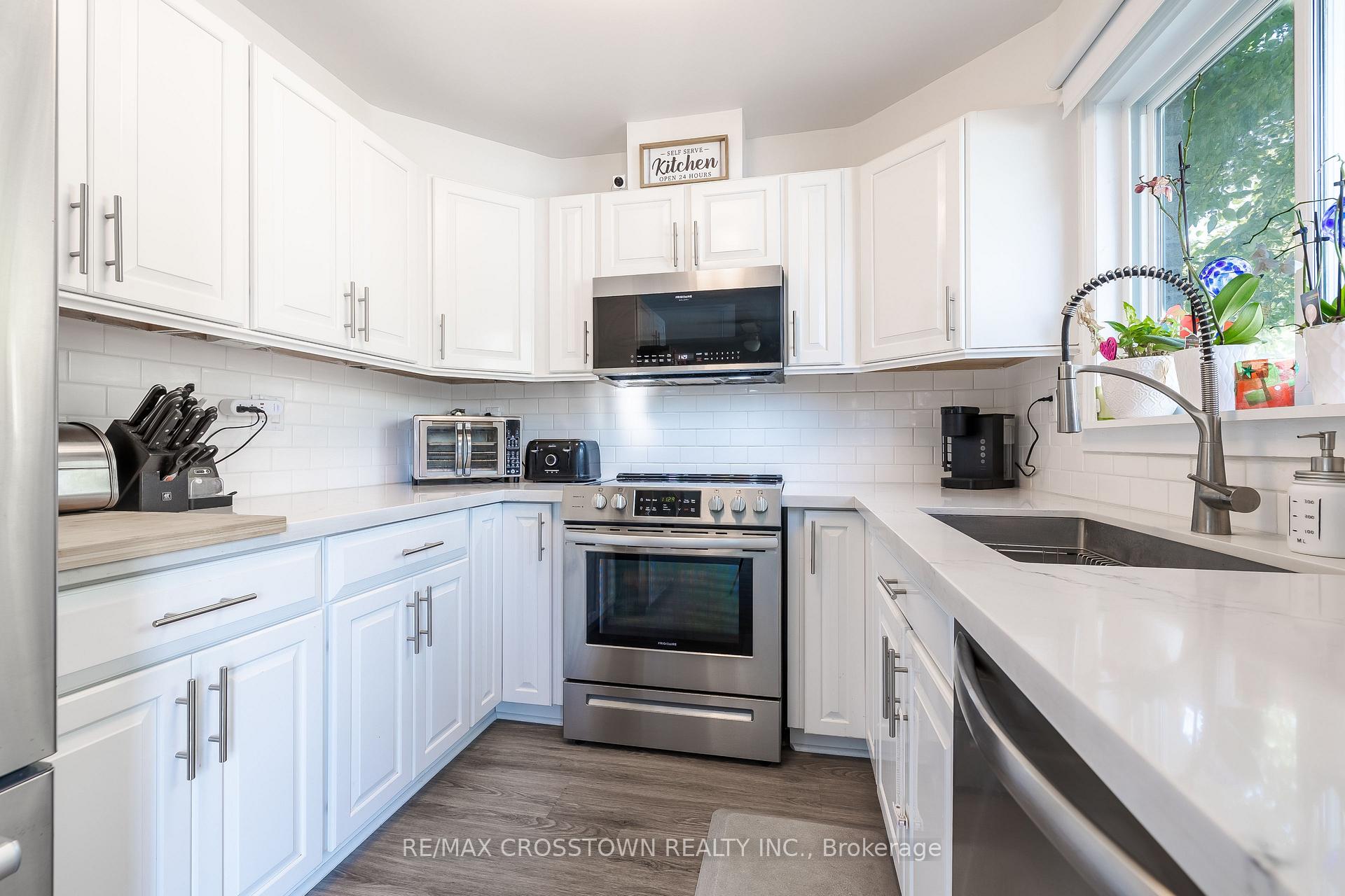 Photo 13 of 181 Cardinal Street, Barrie, Cundles East — HOMEH
