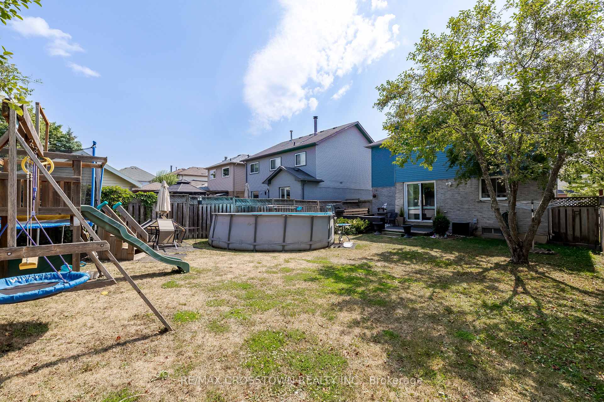 Photo 32 of 181 Cardinal Street, Barrie, Cundles East — HOMEH