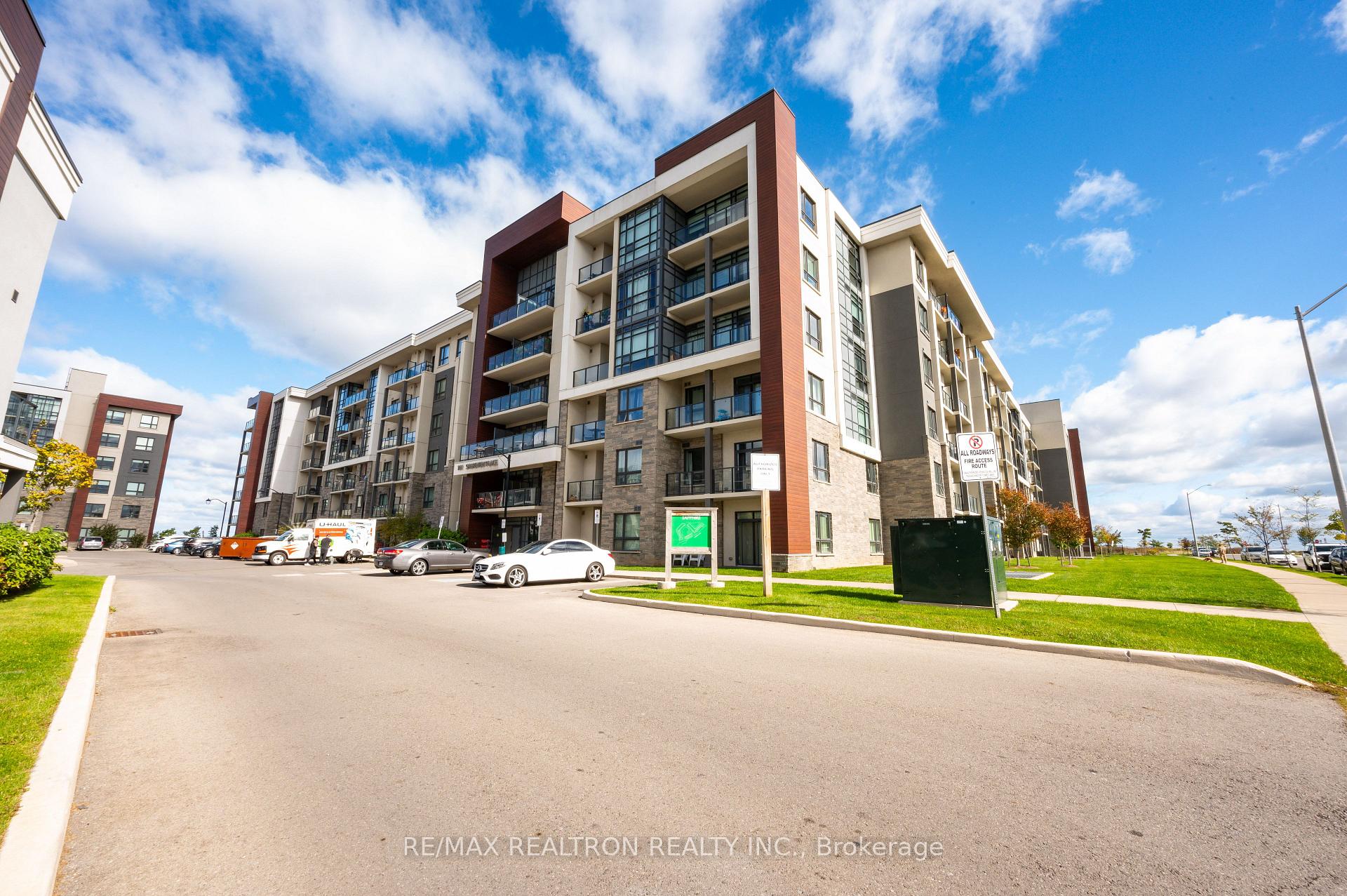 Photo 1 of Unit 339, 101 Shoreview Place, Hamilton, Stoney Creek — HOMEH