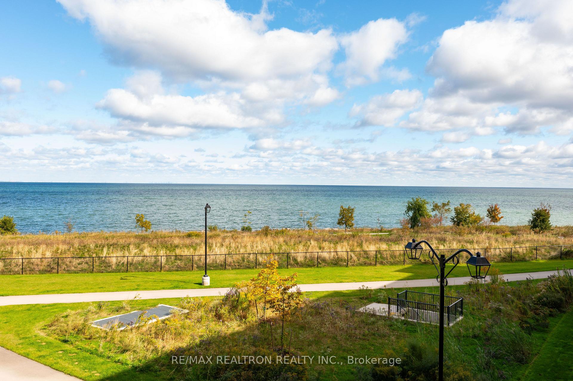 Photo 16 of Unit 339, 101 Shoreview Place, Hamilton, Stoney Creek — HOMEH