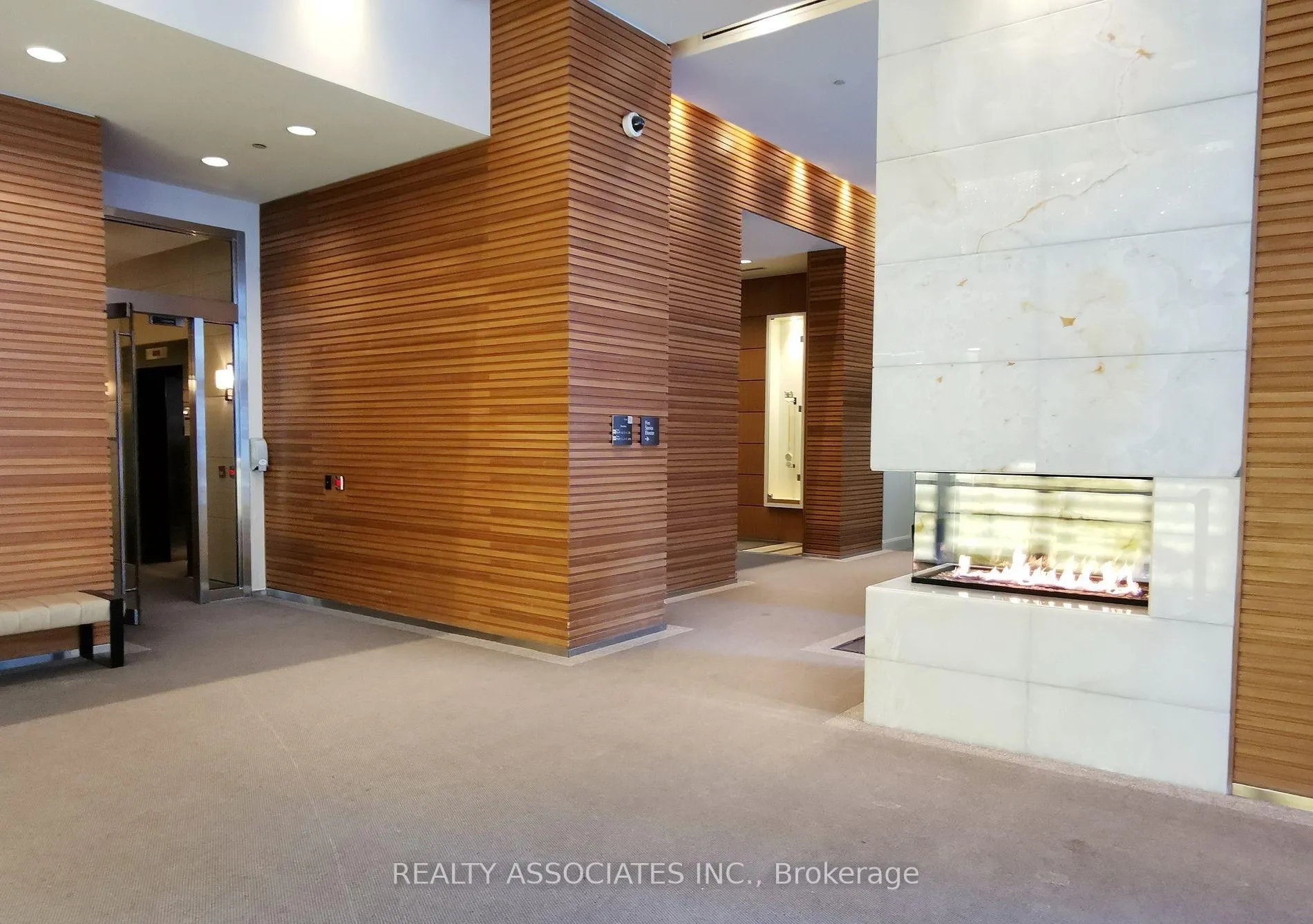 Photo 5 of Unit 2704, 2191 Yonge Street, Toronto, Mount Pleasant West — HOMEH