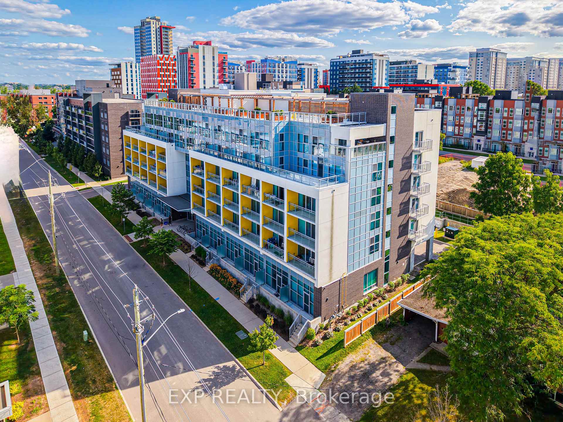 Photo 2 of Unit 408, 257 Hemlock Street, Waterloo, Beechwood/University — HOMEH