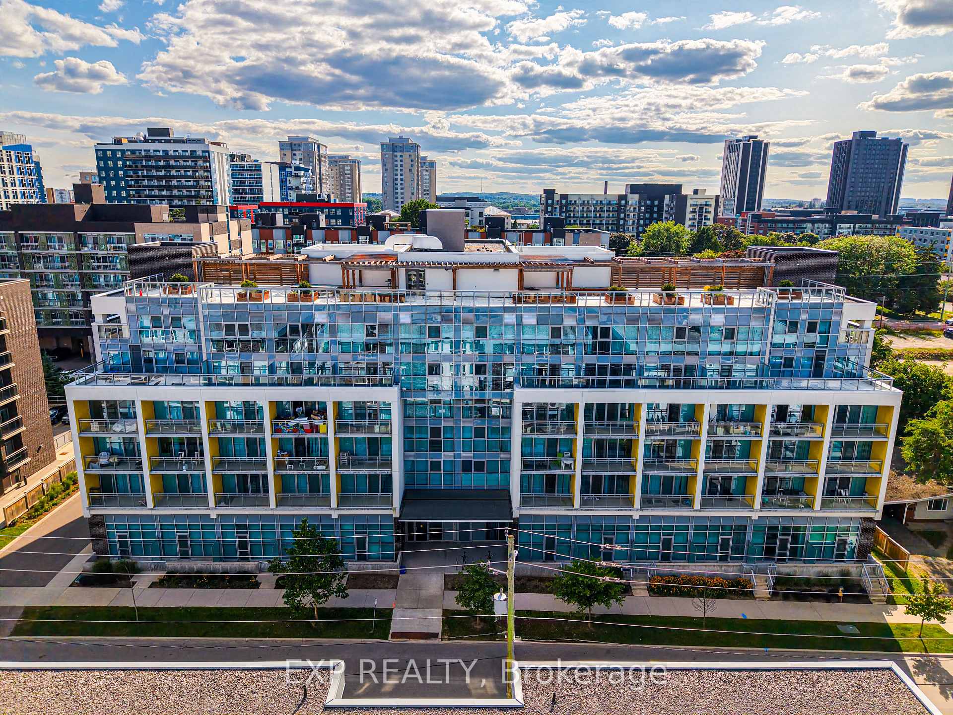 Photo 3 of Unit 408, 257 Hemlock Street, Waterloo, Beechwood/University — HOMEH