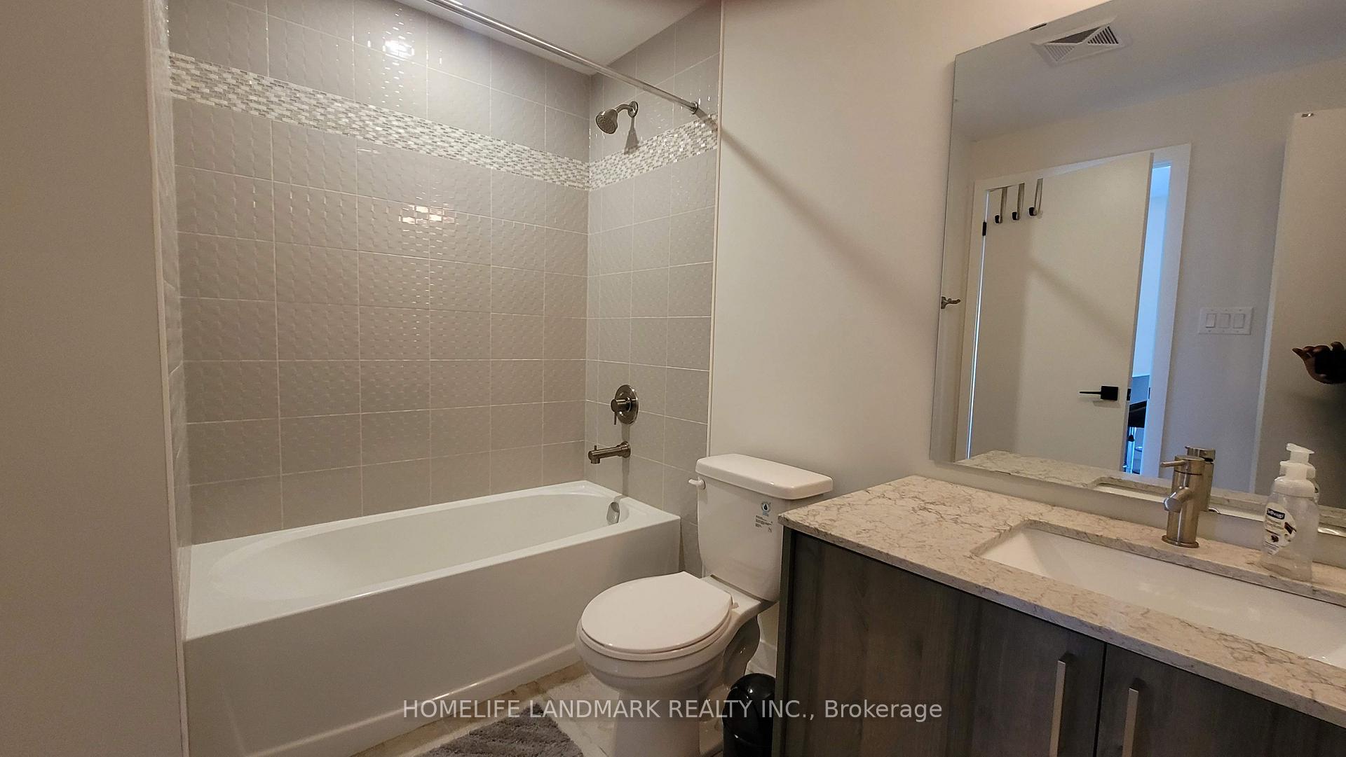 Photo 18 of Unit 111, 10 Culinary Lane, Barrie, Rural Barrie Southeast — HOMEH