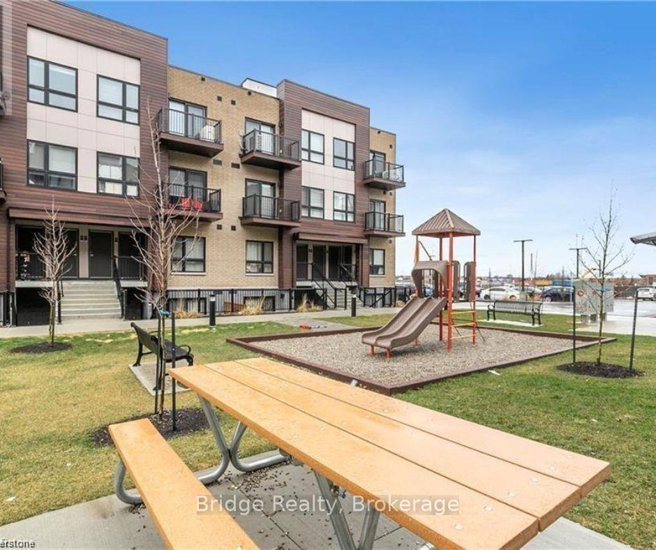 Photo 22 of Unit K14, 40 Palace Street, Kitchener — HOMEH