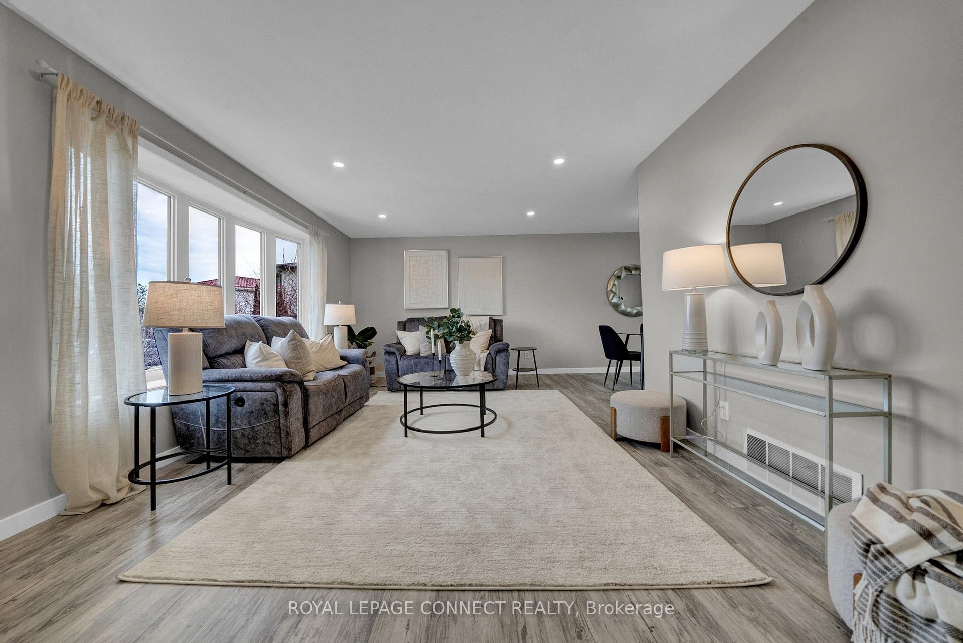 Photo 3 of 8 Graham Court, Ajax, South East — HOMEH