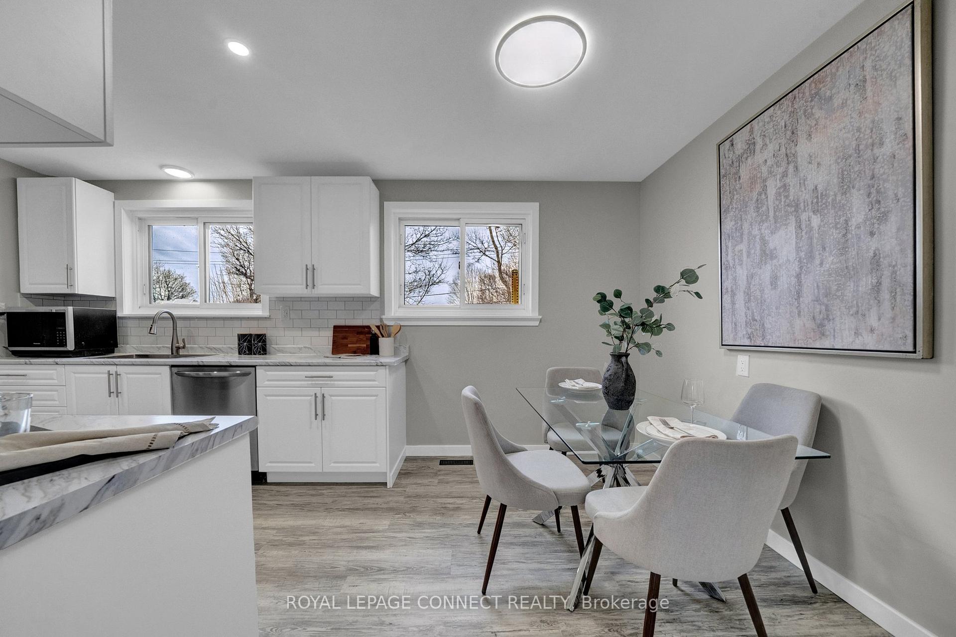 Photo 15 of 8 Graham Court, Ajax, South East — HOMEH