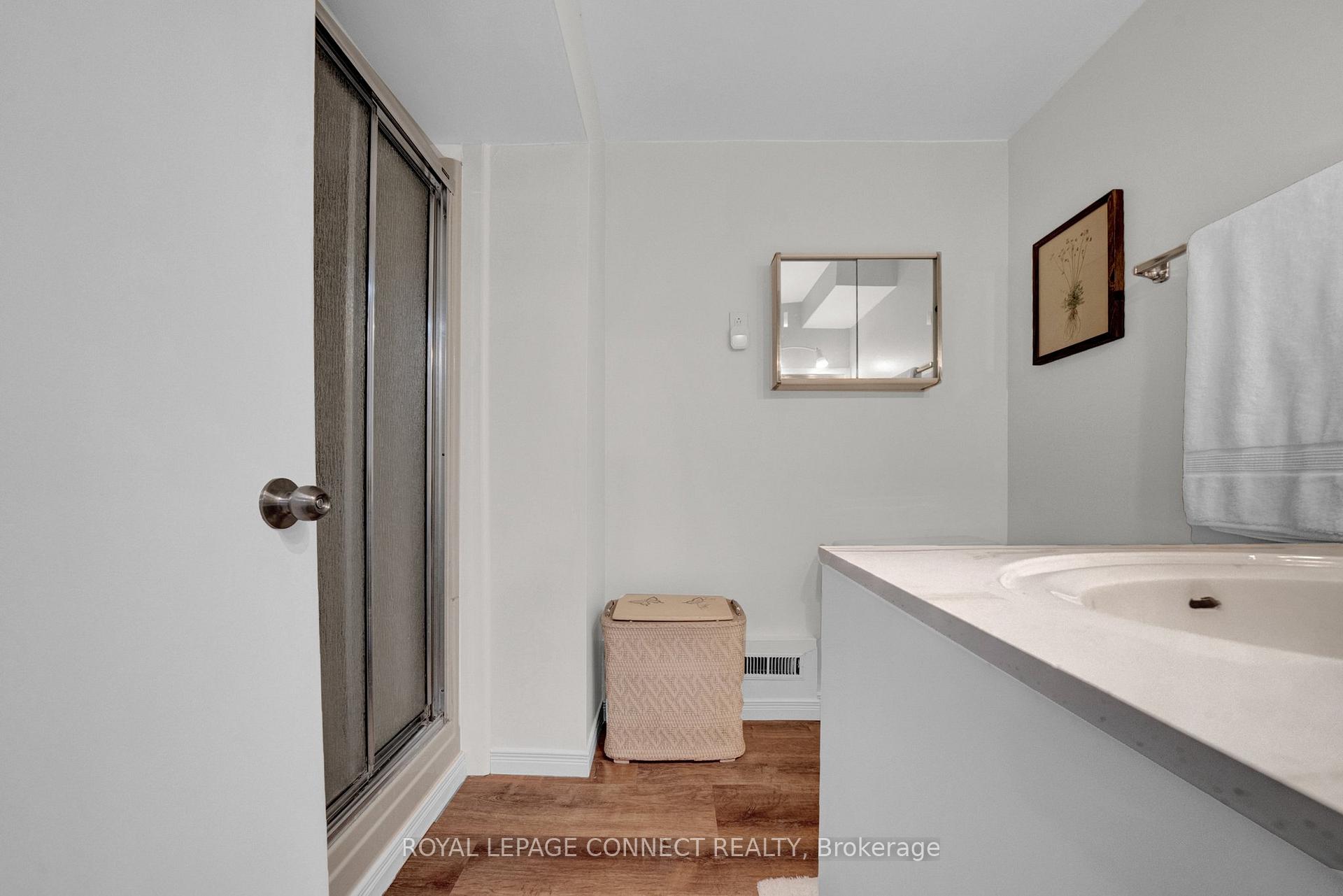 Photo 30 of 8 Graham Court, Ajax, South East — HOMEH