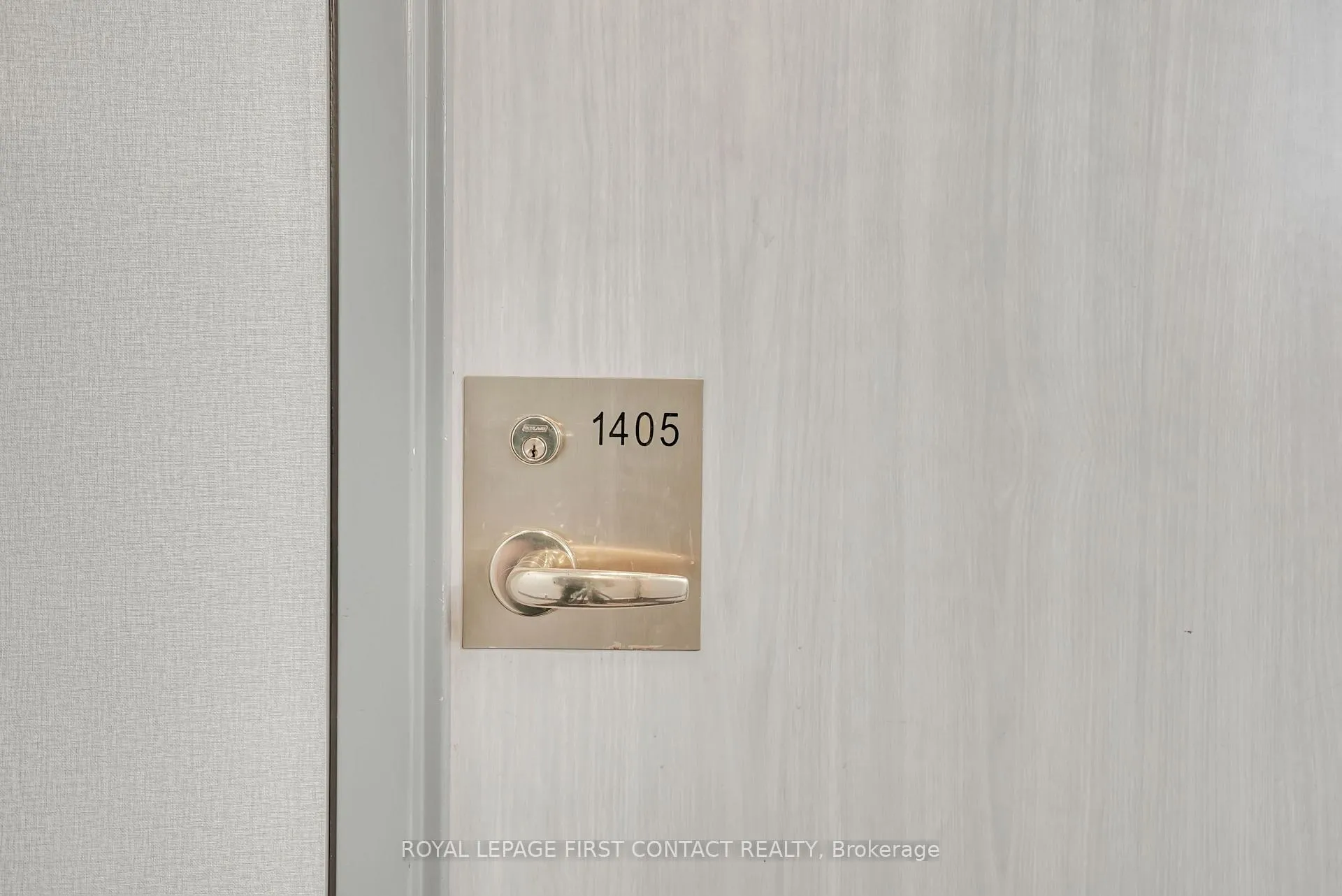 Photo 5 of Unit 1405, 150 Dunlop Street E, Barrie, City Centre — HOMEH