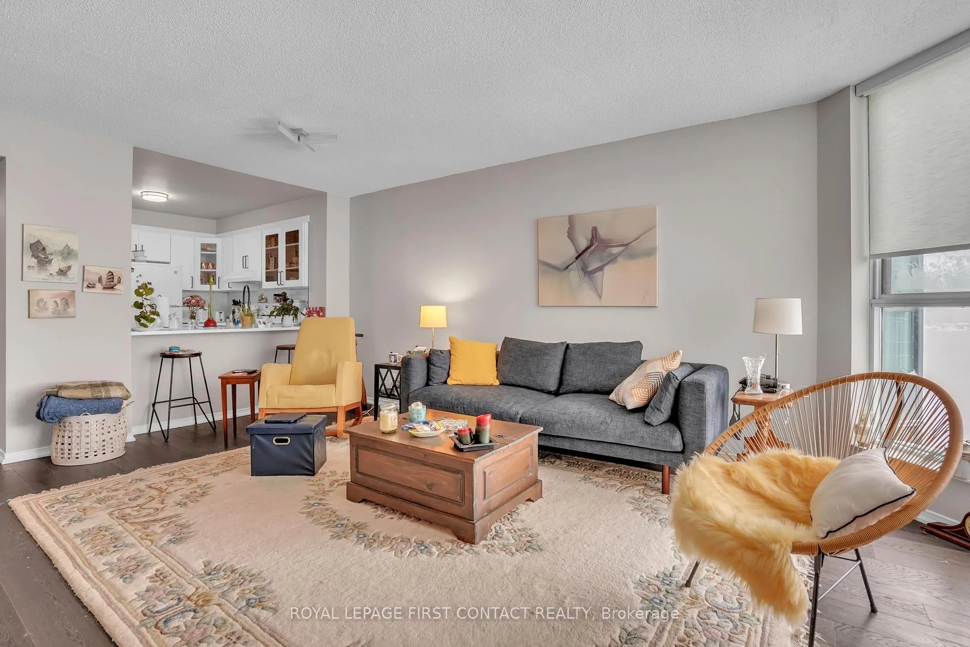 Photo 8 of Unit 1405, 150 Dunlop Street E, Barrie, City Centre — HOMEH