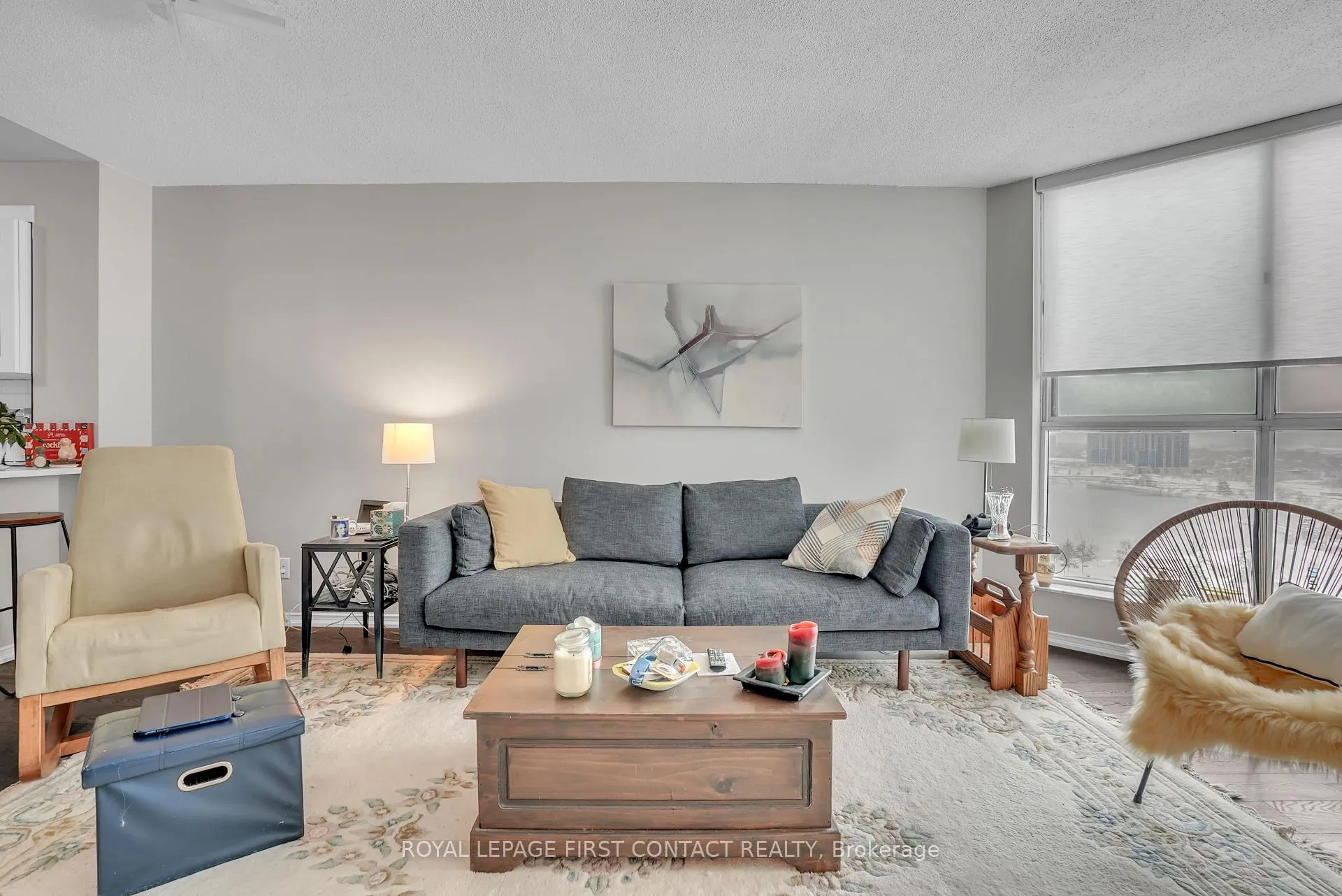 Photo 10 of Unit 1405, 150 Dunlop Street E, Barrie, City Centre — HOMEH