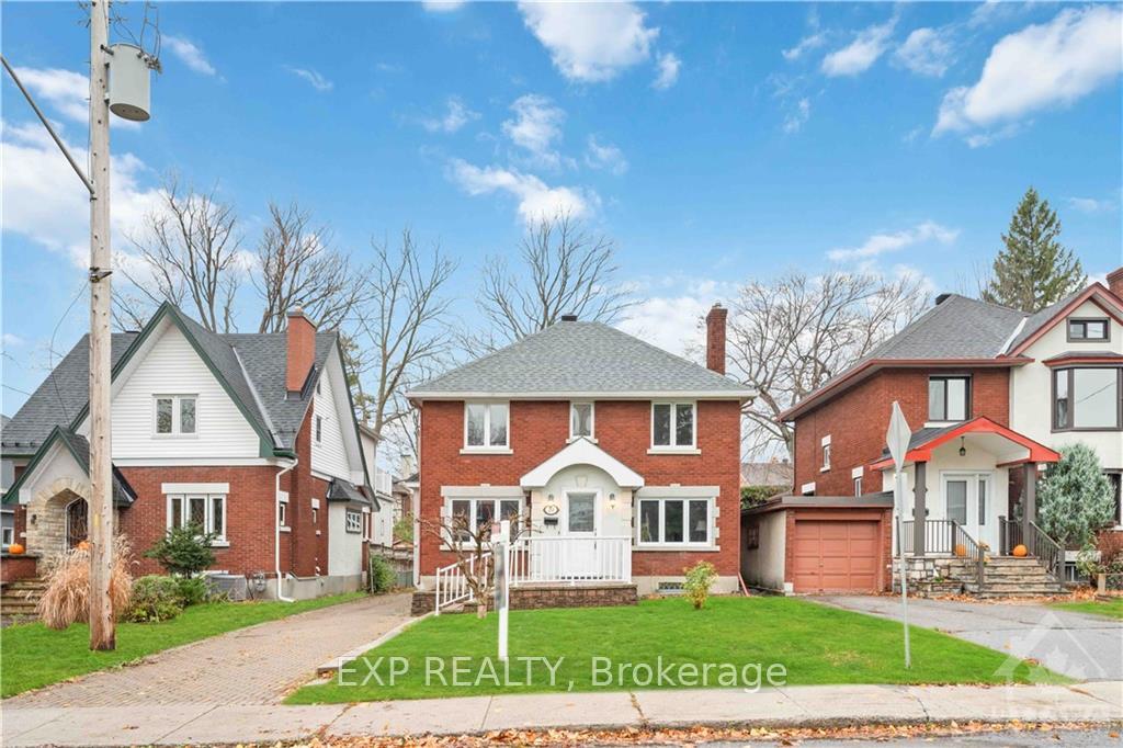 Front of 278 Bayswater Avenue