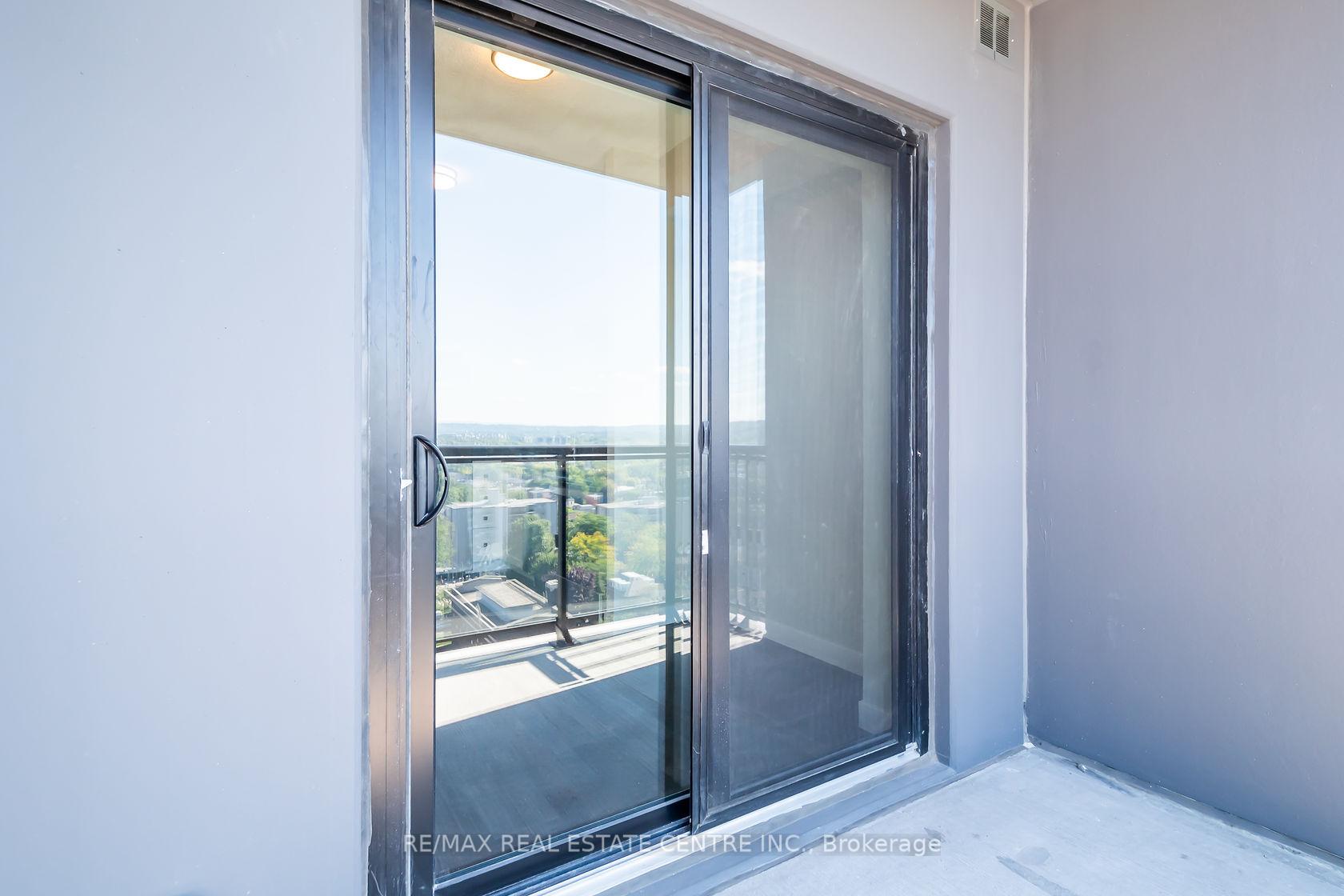 Photo 4 of Unit 1503, 15 Queen Street S, Hamilton, Central — HOMEH