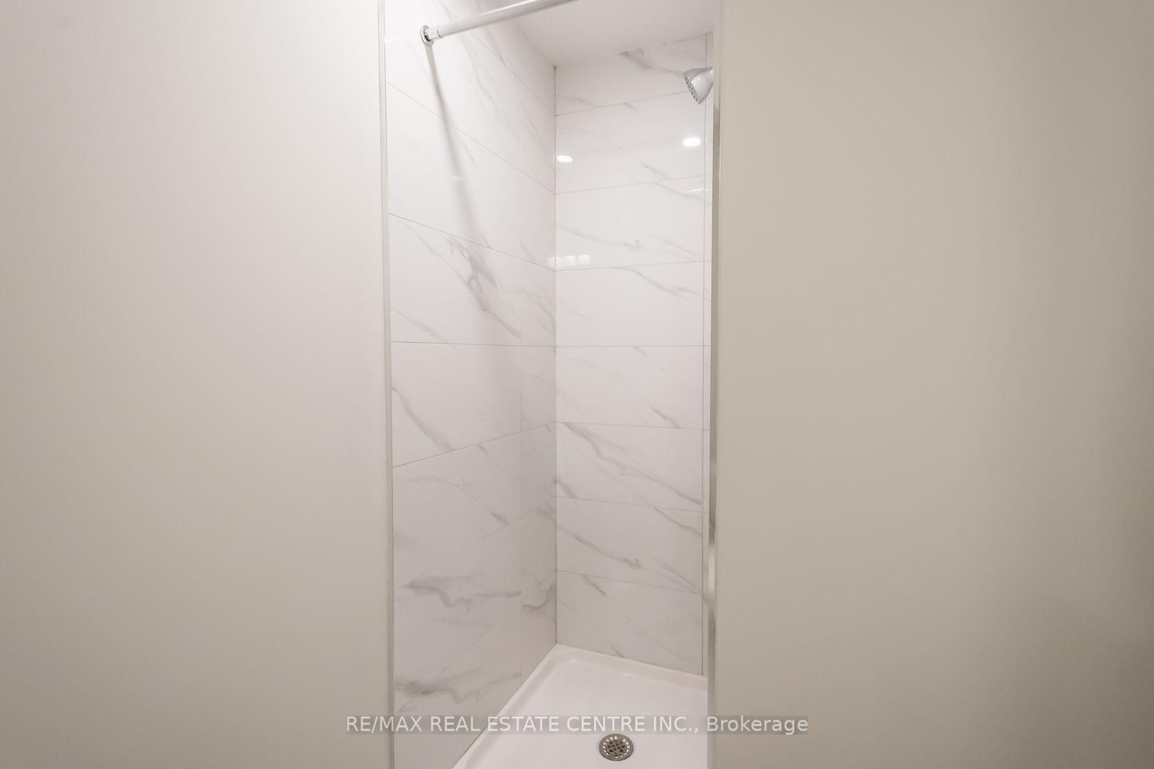 Photo 6 of Unit 1503, 15 Queen Street S, Hamilton, Central — HOMEH