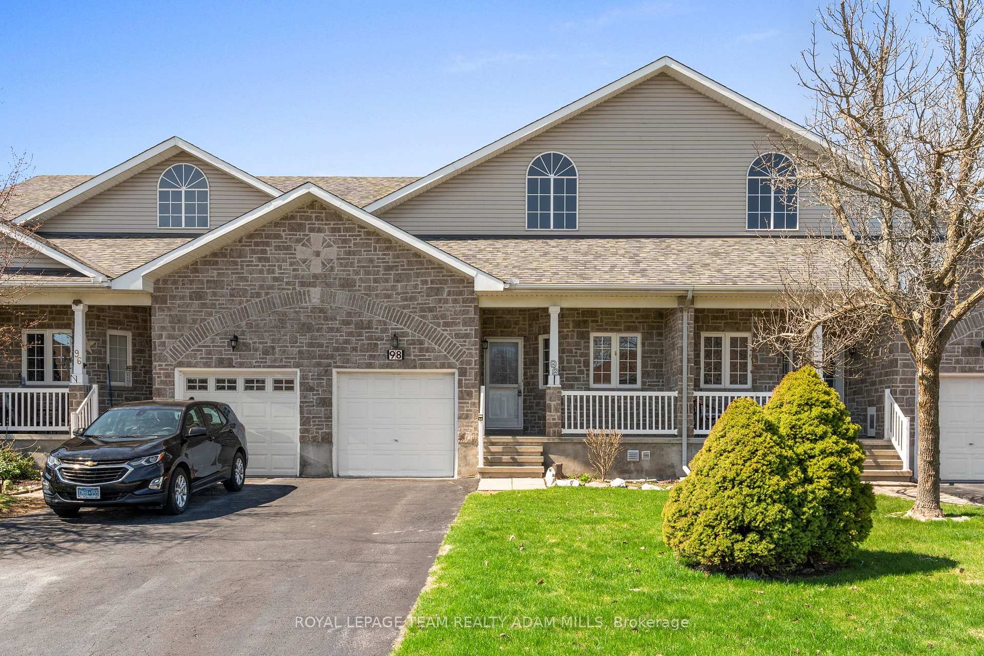 Front of 98 Patterson Crescent