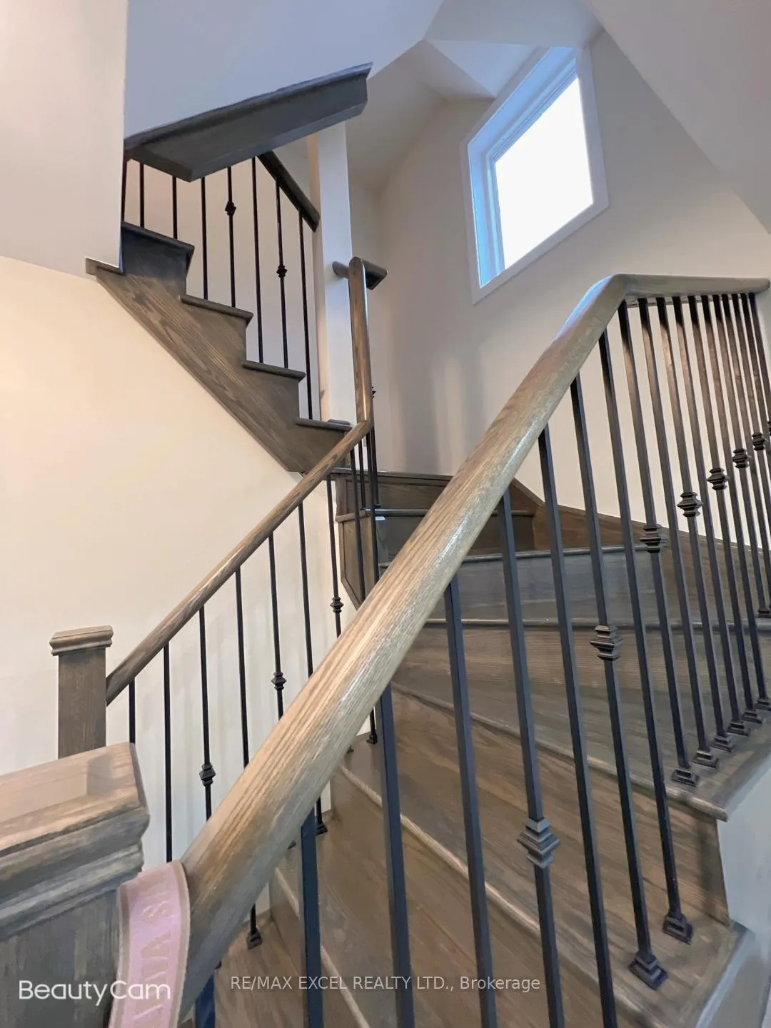 Photo 4 of Unit 2703, 2 Gable Hurst Way, Markham, Cornell — HOMEH