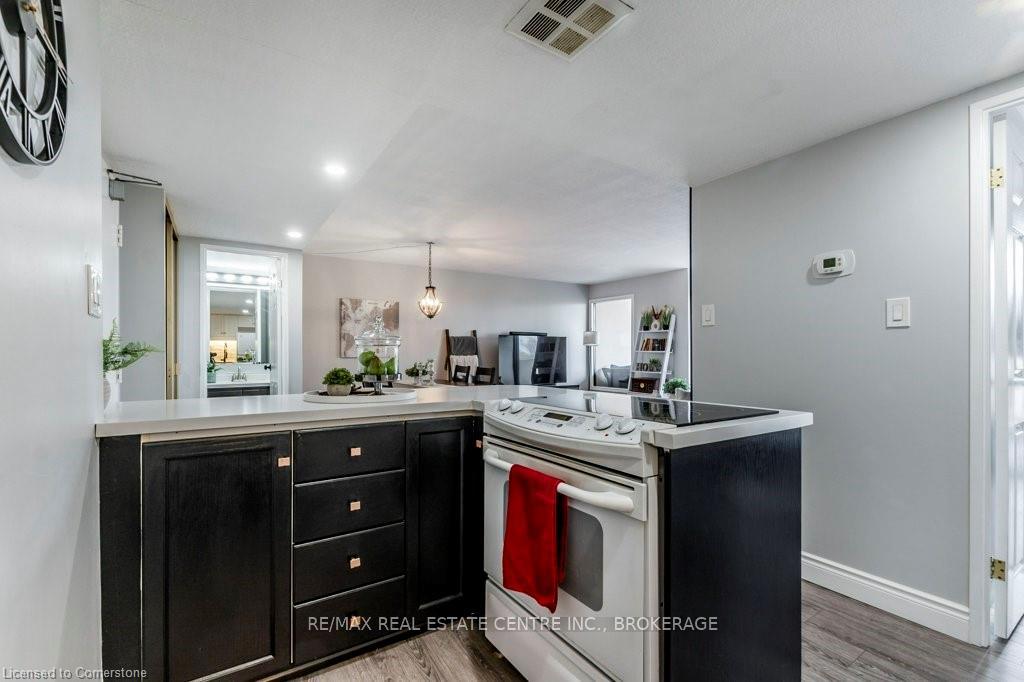 Photo 25 of Unit 608, 260 Sheldon Avenue N, Kitchener, Eastwood — HOMEH