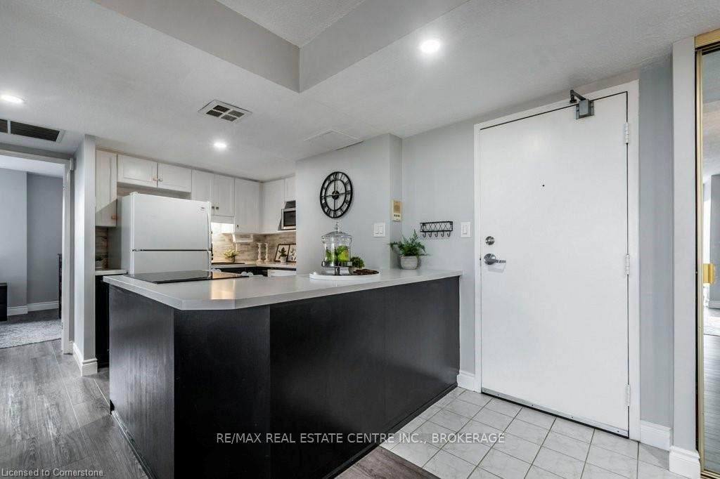 Photo 27 of Unit 608, 260 Sheldon Avenue N, Kitchener, Eastwood — HOMEH