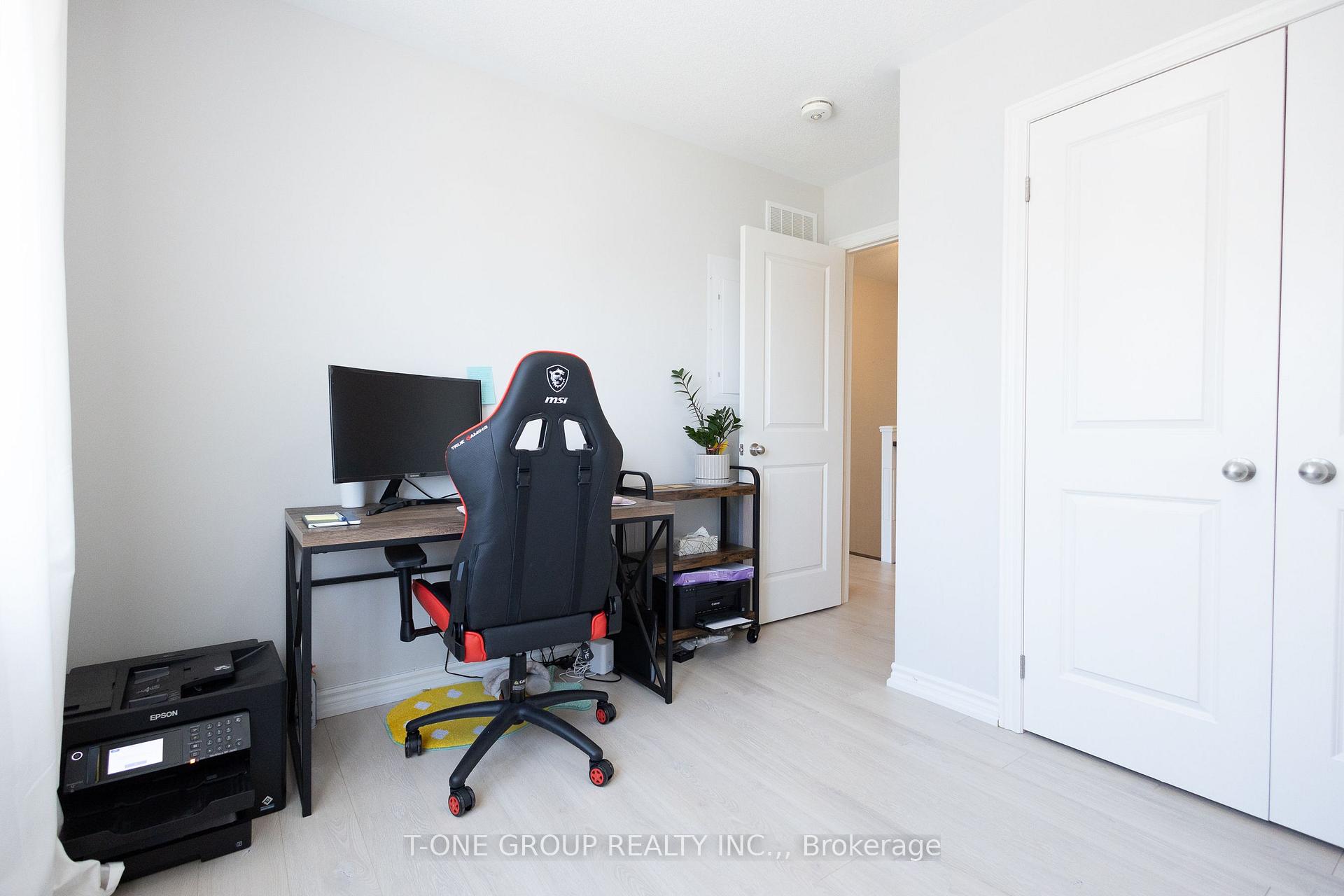 Photo 18 of Unit 7, 2728 William Jackson Drive, Pickering, Duffin Heights — HOMEH