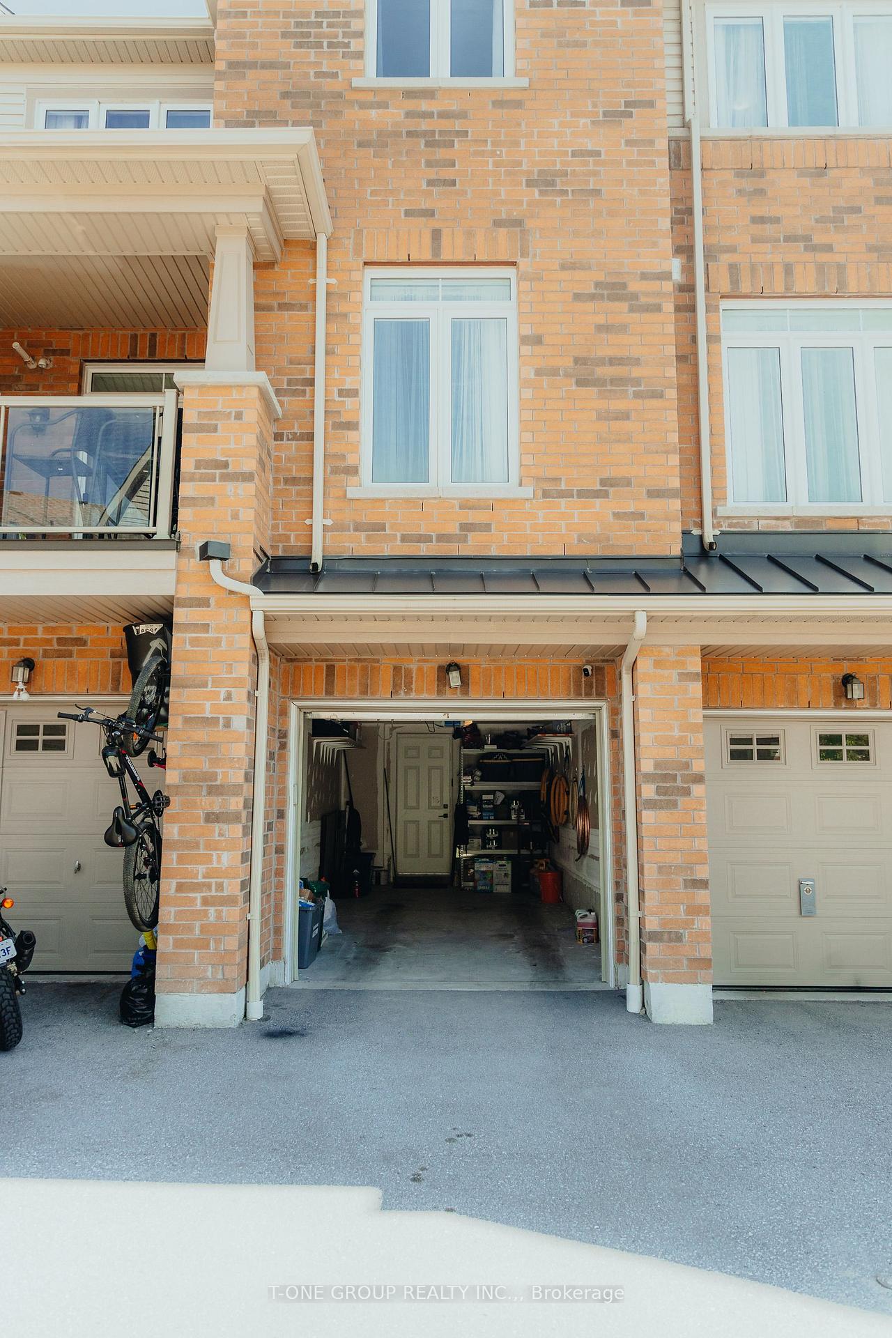 Photo 32 of Unit 7, 2728 William Jackson Drive, Pickering, Duffin Heights — HOMEH