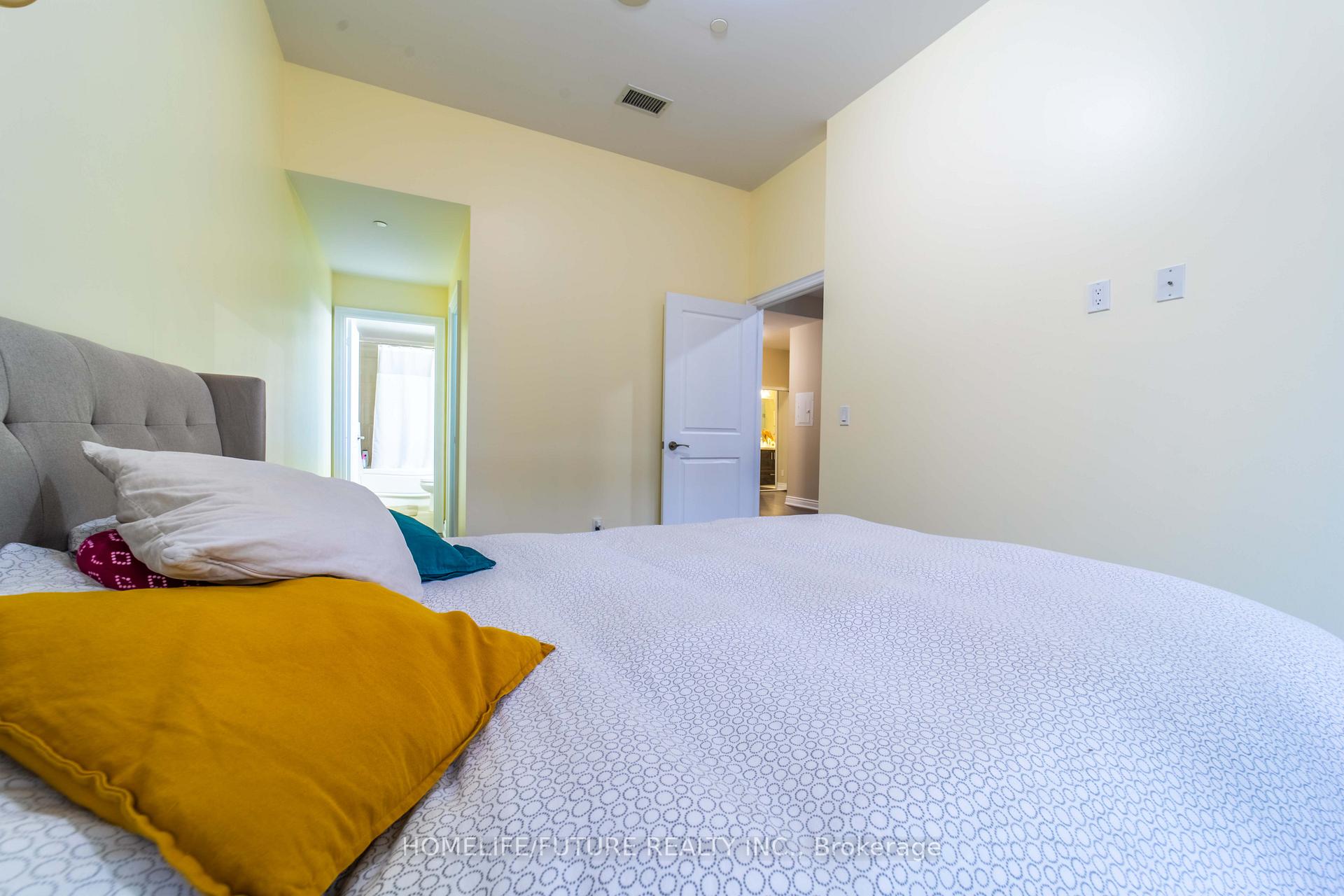Photo 18 of Unit 201, 33 Clegg Road, Markham, Unionville — HOMEH