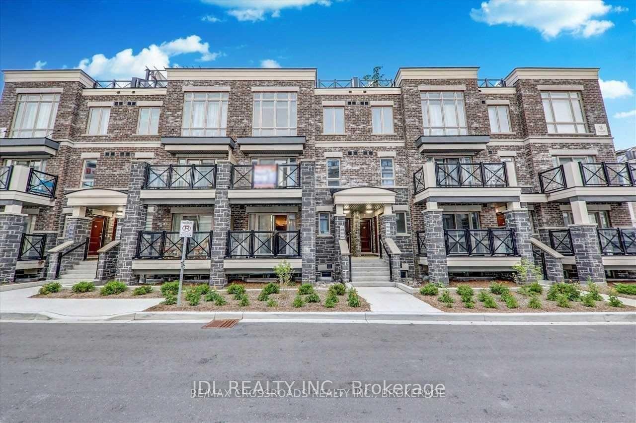 Front of Unit 2910, 15 Westmeath Lane