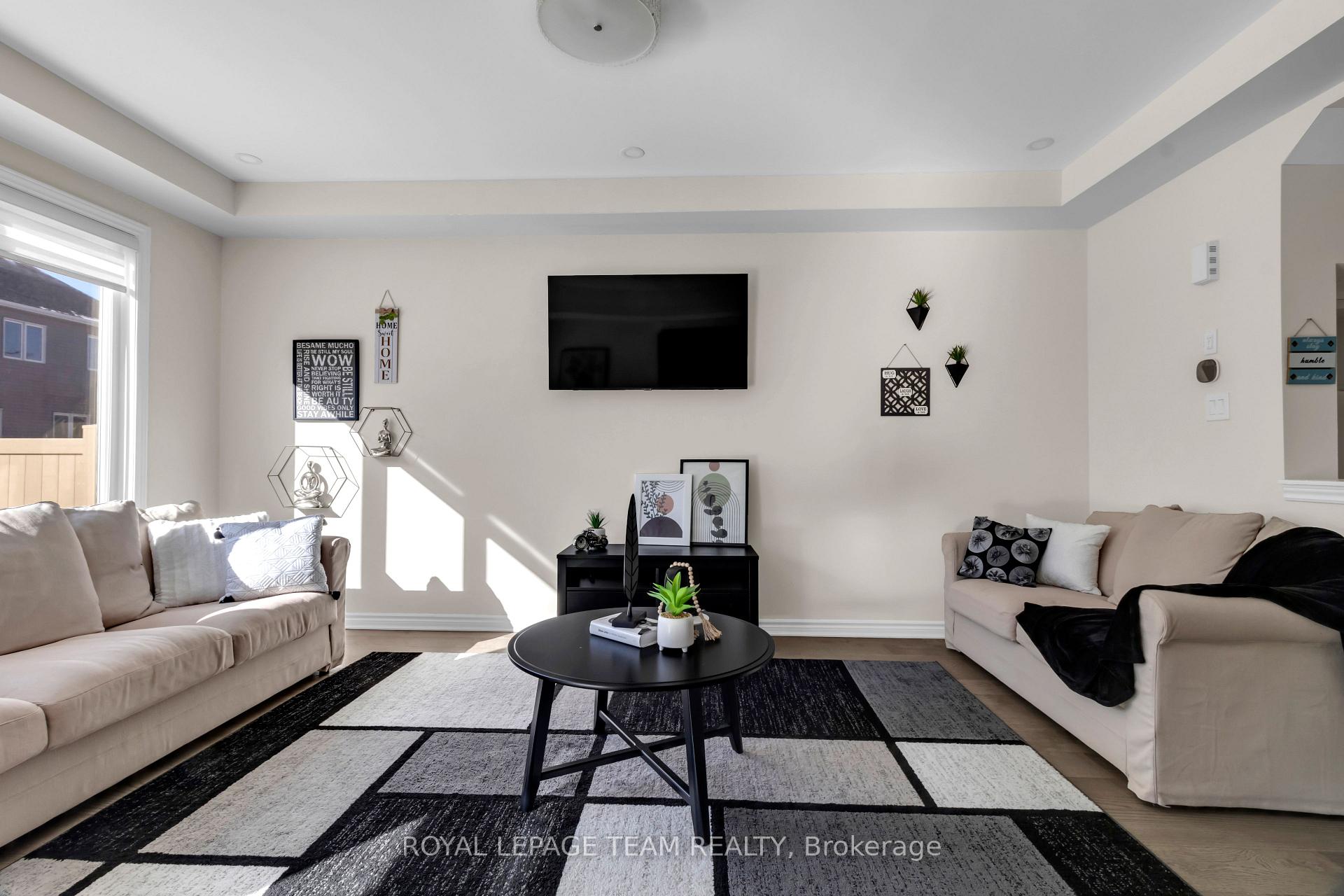 Photo 7 of 906 Nokomis Place, Ottawa, Barrhaven - Half Moon Bay — HOMEH
