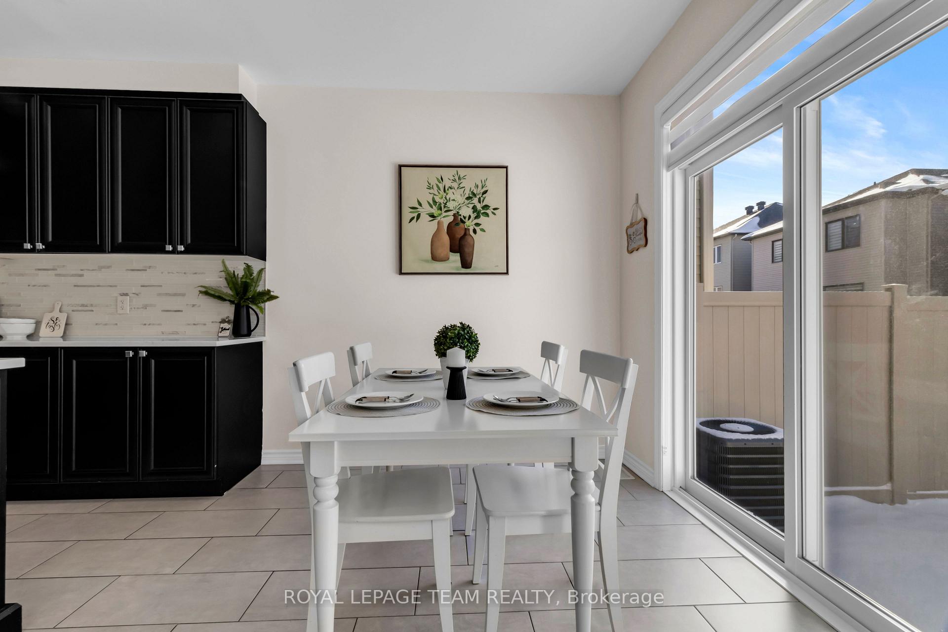 Photo 15 of 906 Nokomis Place, Ottawa, Barrhaven - Half Moon Bay — HOMEH