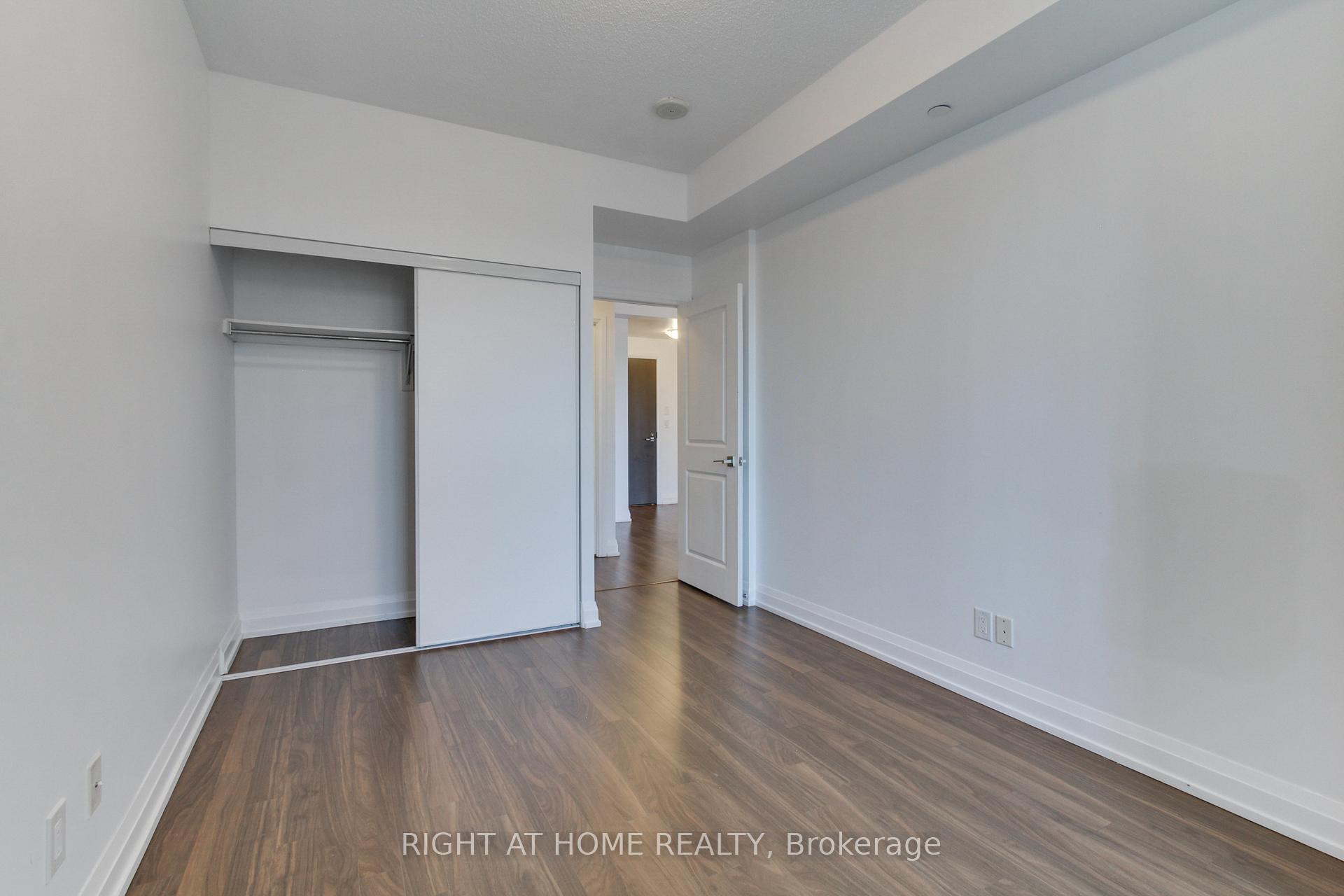 Photo 20 of Unit 422, 7161 Yonge Street, Markham, Thornhill — HOMEH