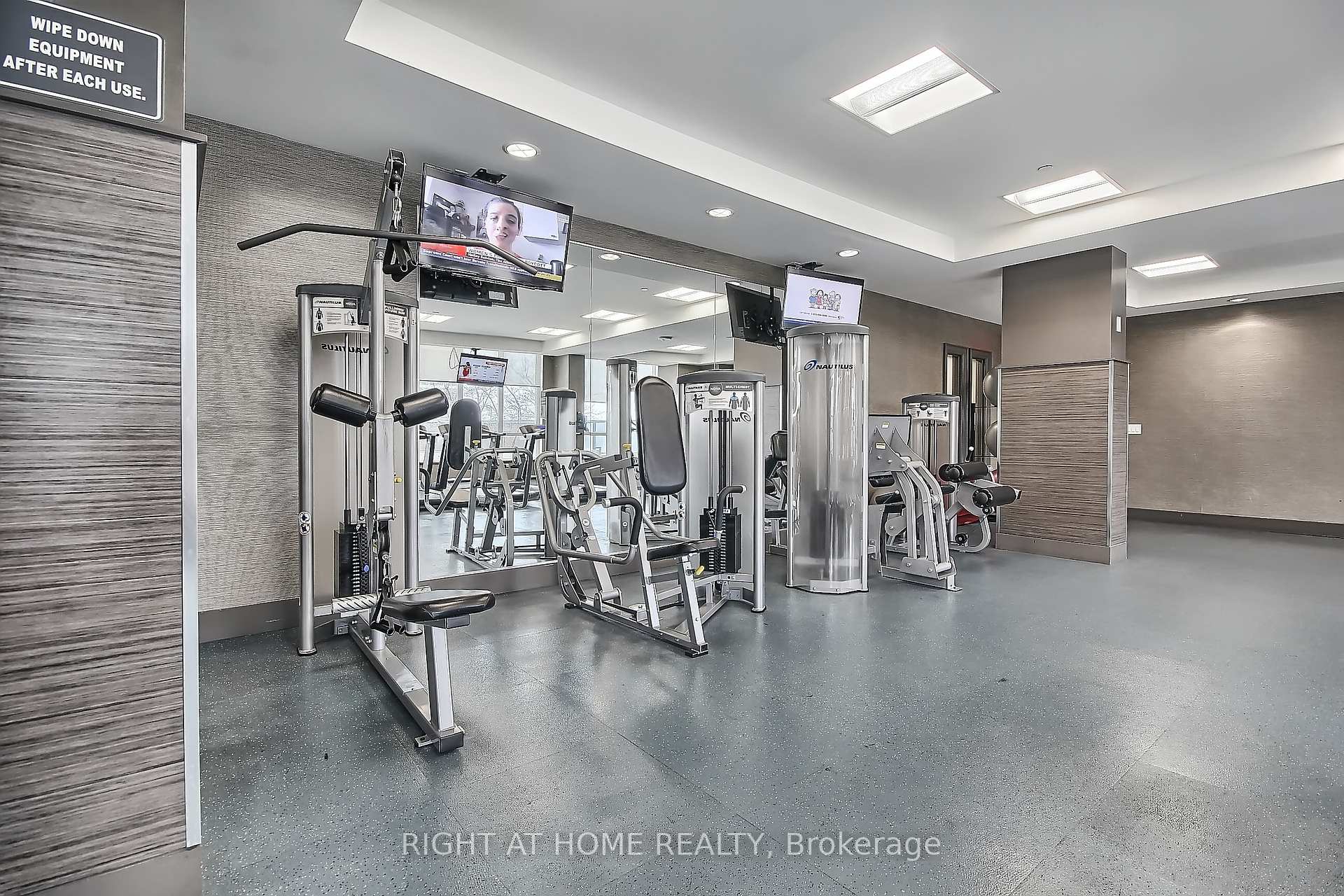 Photo 29 of Unit 422, 7161 Yonge Street, Markham, Thornhill — HOMEH