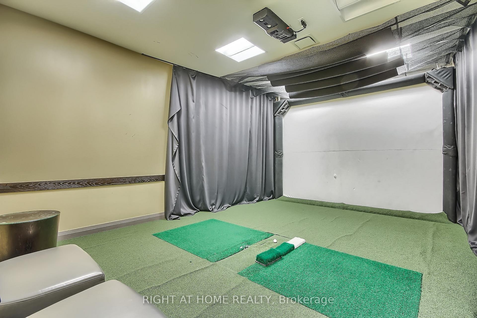 Photo 38 of Unit 422, 7161 Yonge Street, Markham, Thornhill — HOMEH