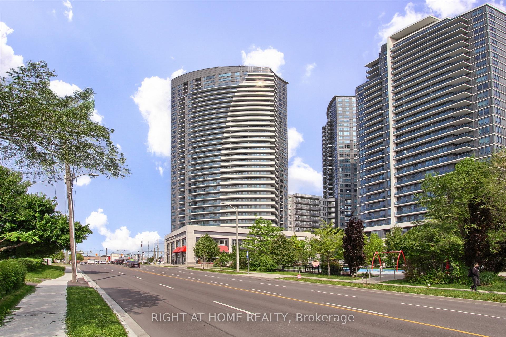 Photo 43 of Unit 422, 7161 Yonge Street, Markham, Thornhill — HOMEH