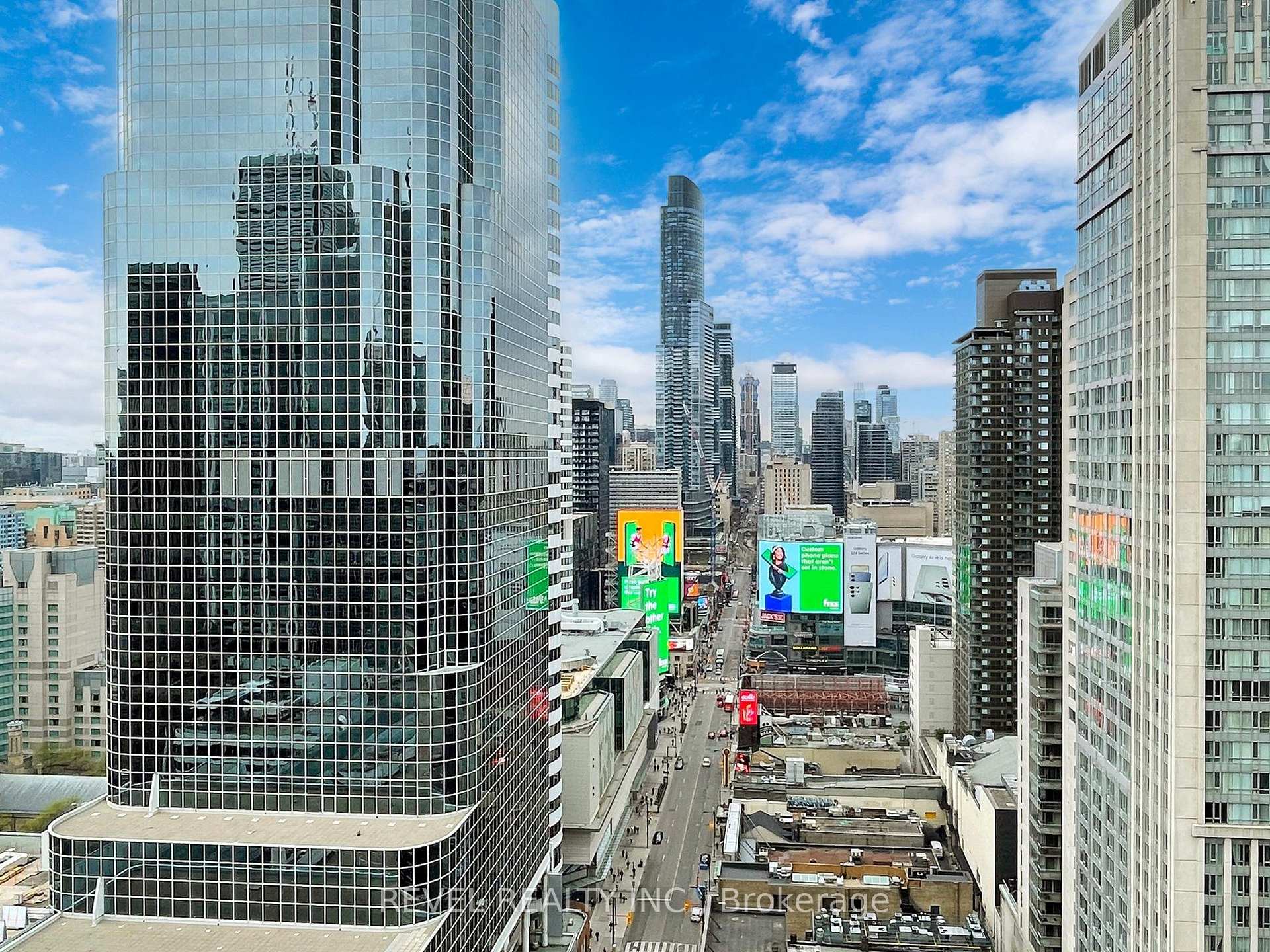 Photo 24 of Unit 2412, 197 Yonge Street, Toronto, Church-Yonge Corridor — HOMEH