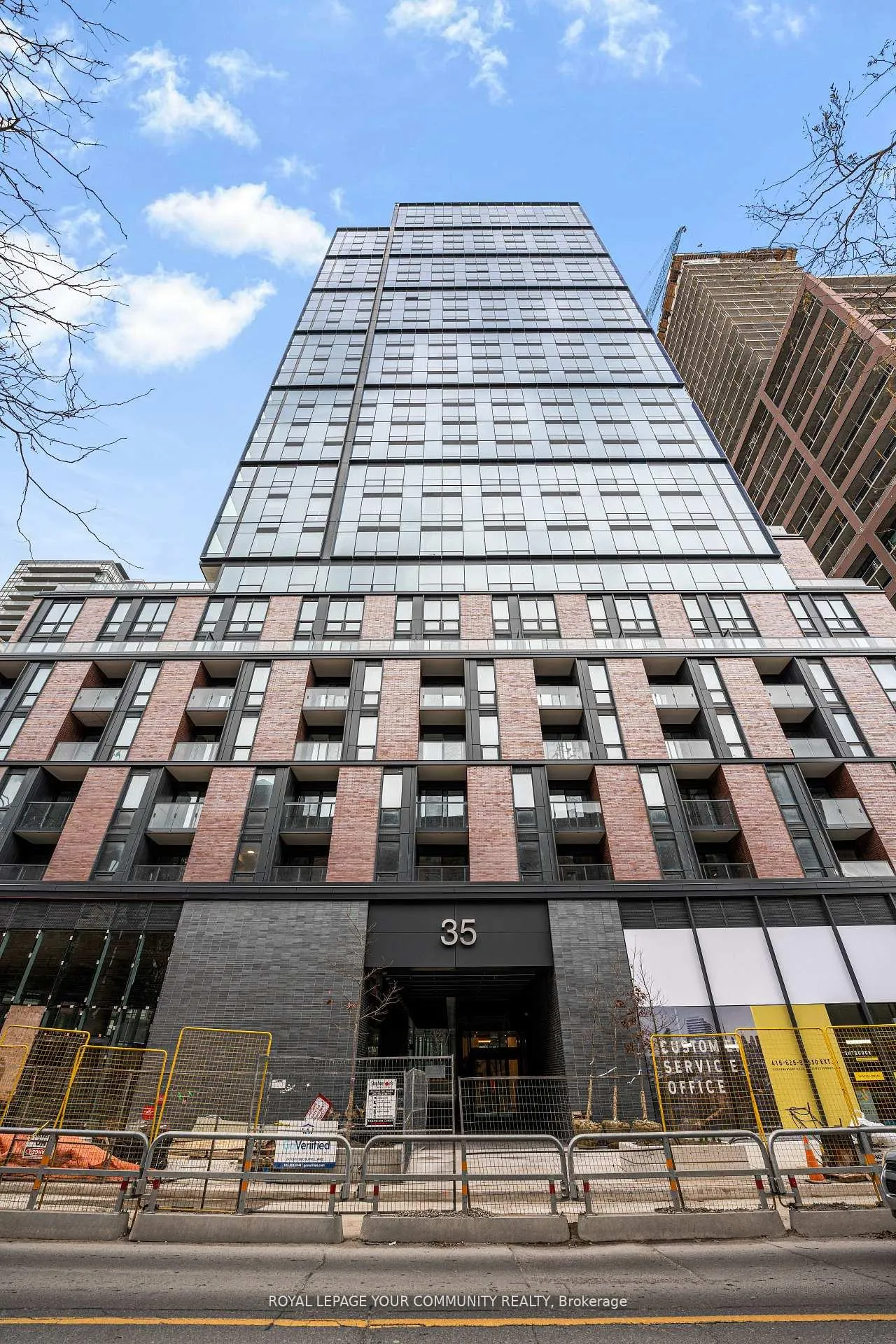 Front of Unit 804, 35 Parliament Street